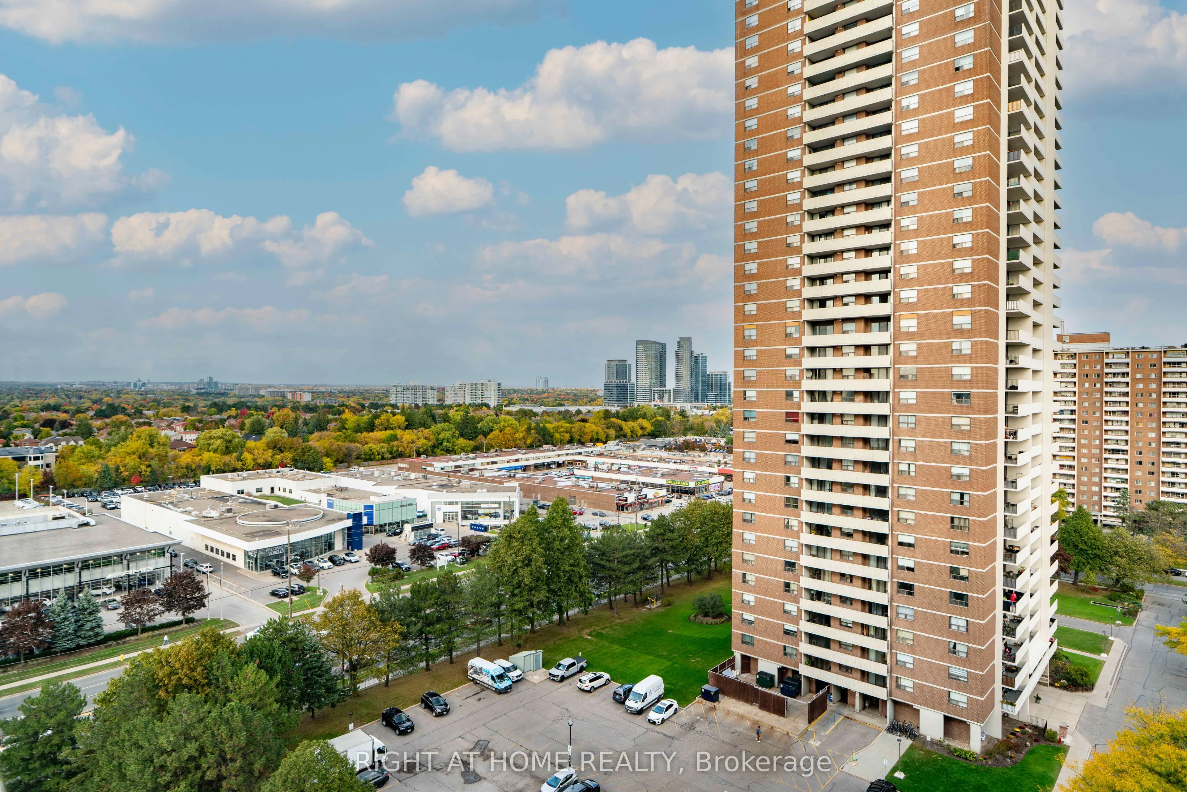 205 Hilda Avenue, #1506