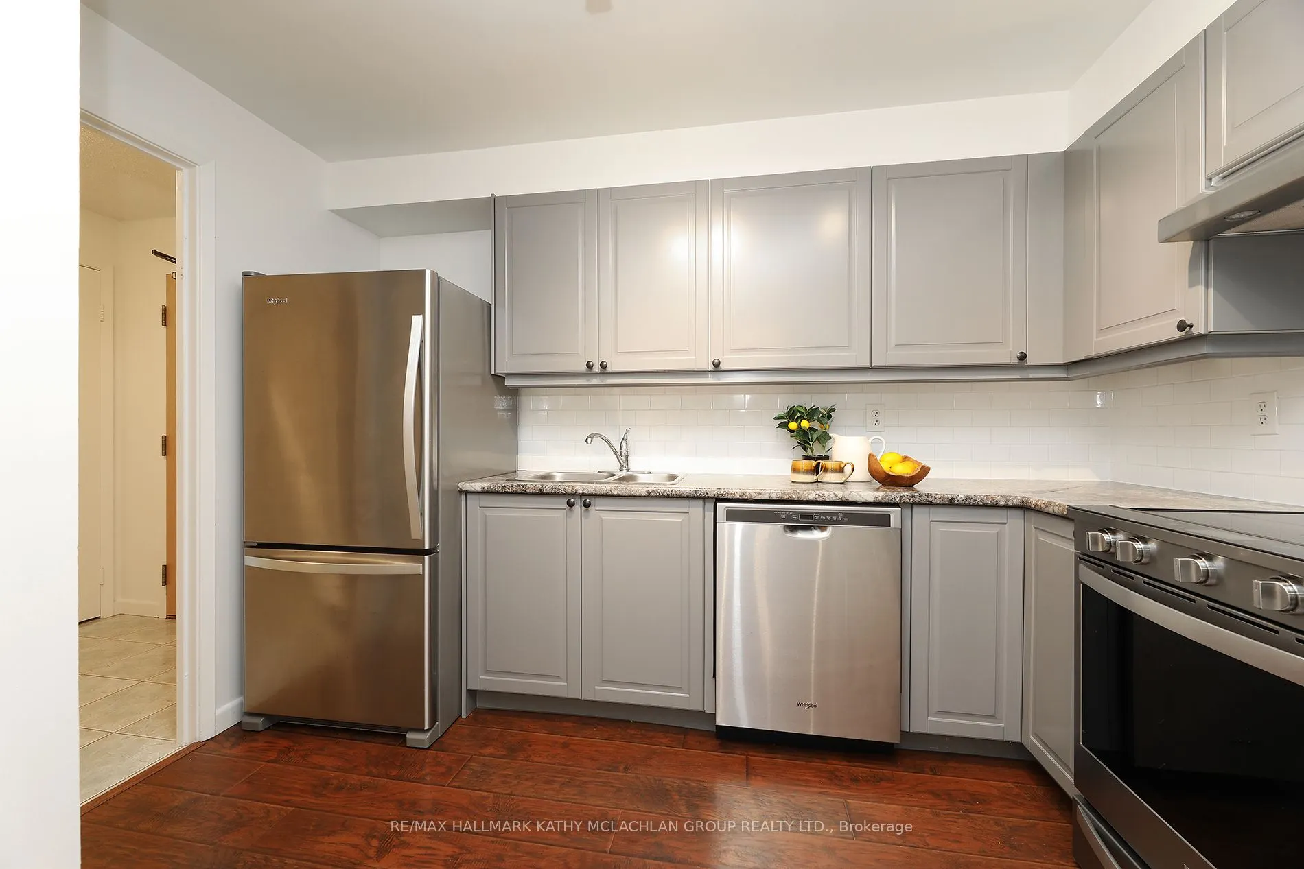 955 Millwood Road, #421