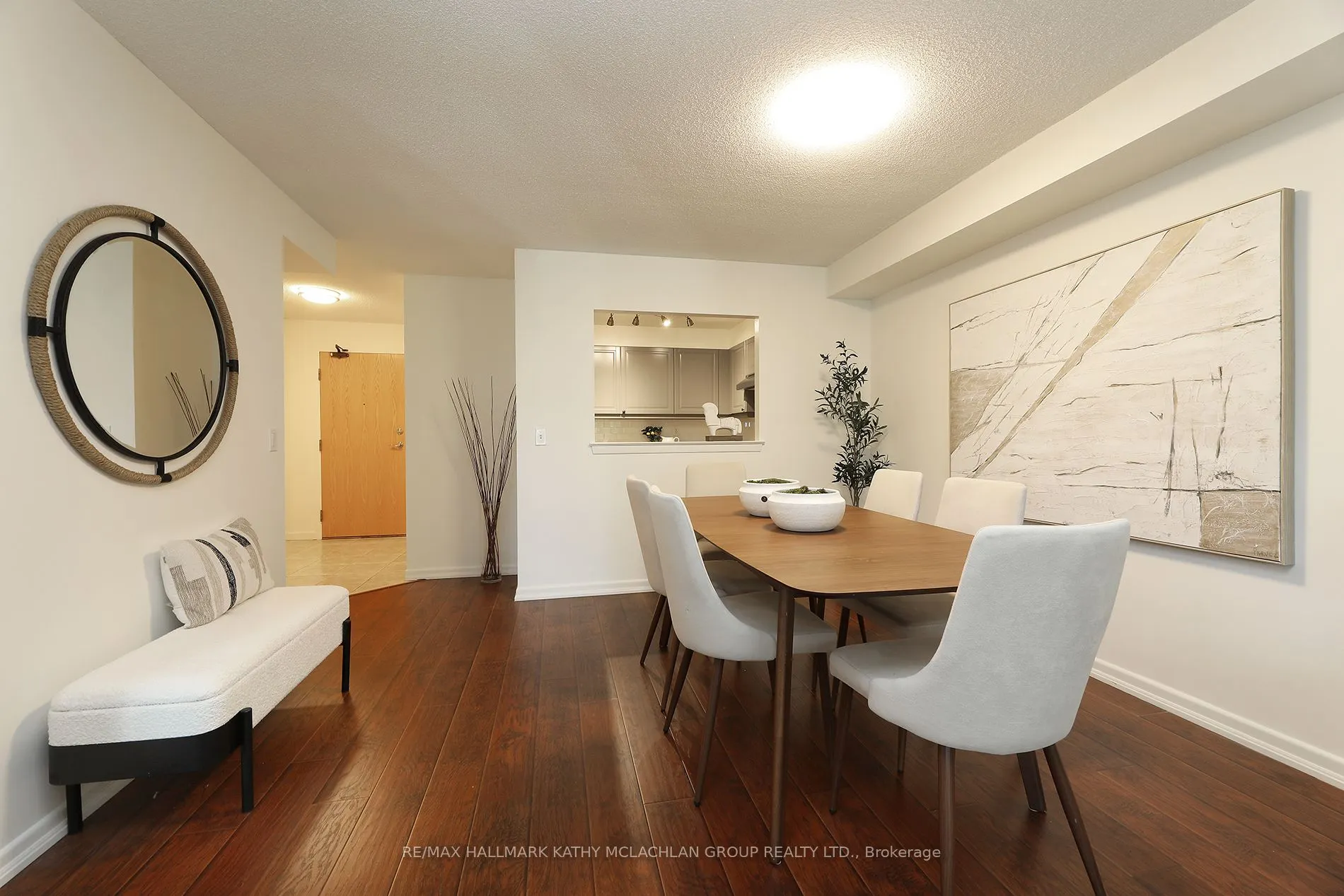 955 Millwood Road, #421