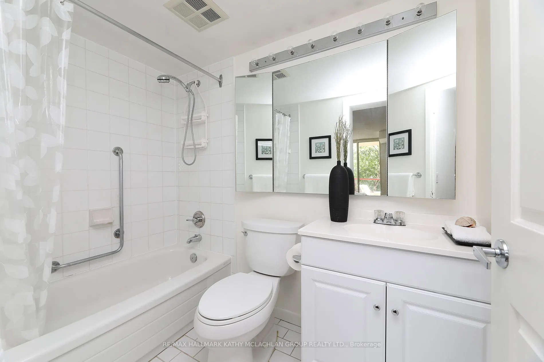 955 Millwood Road, #421