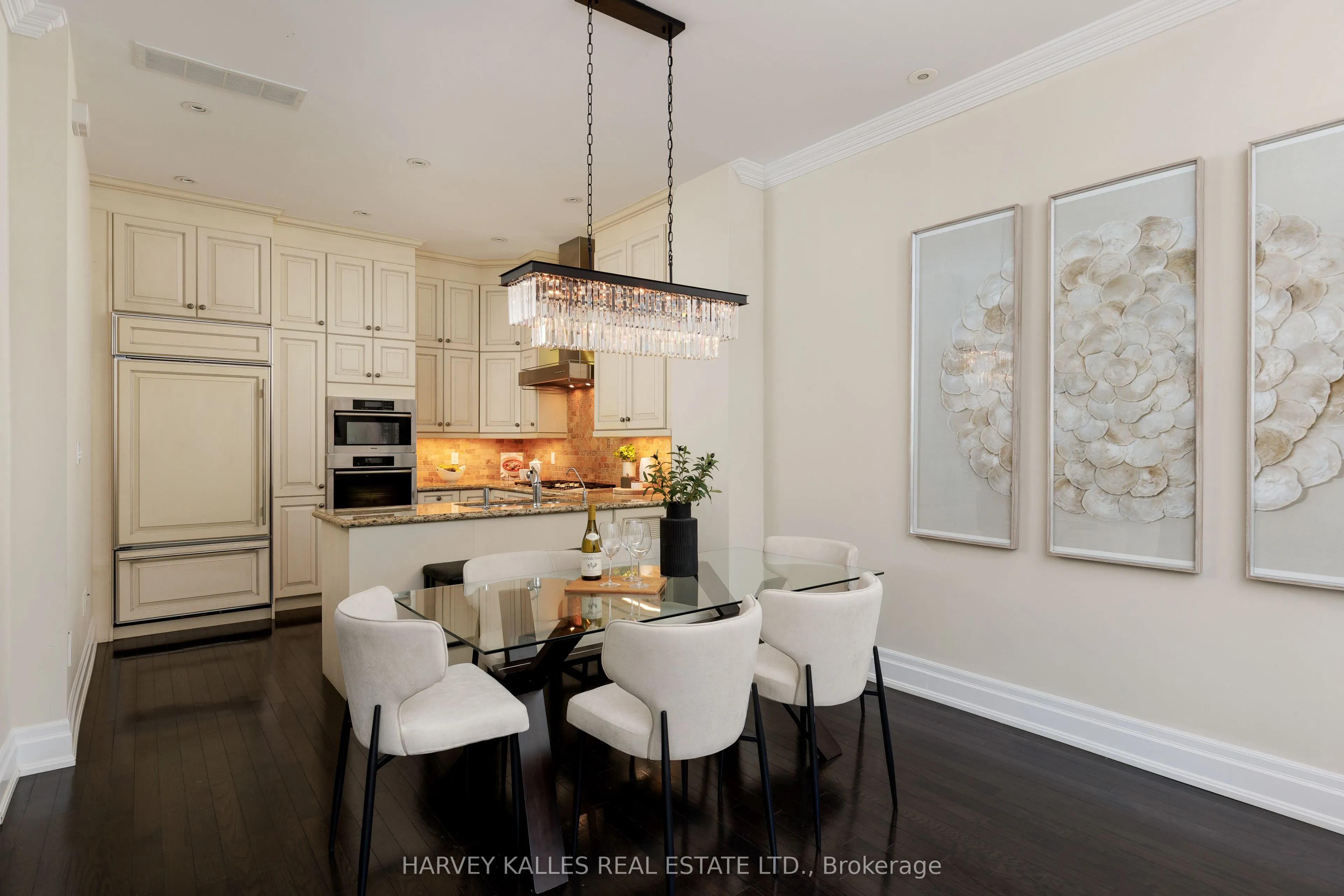 51 York Mills Road, #304