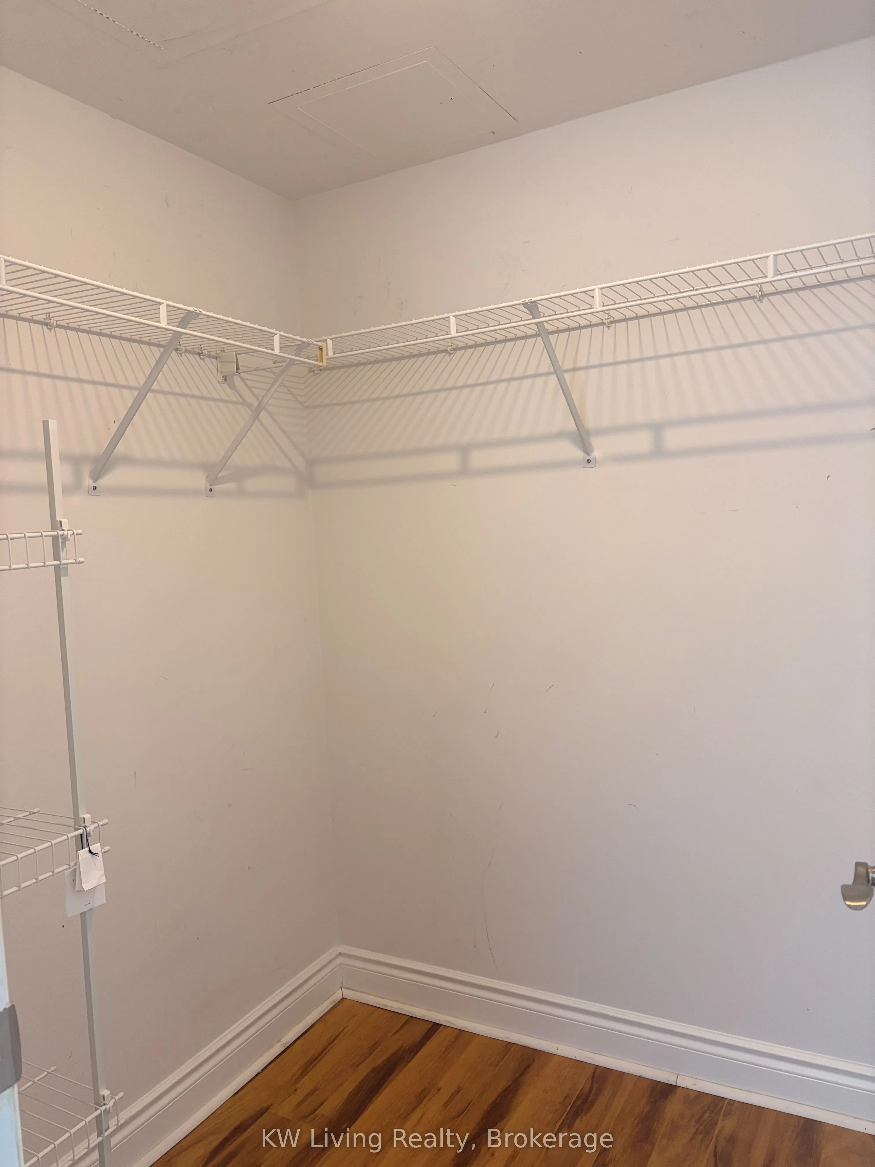 15 Greenview Avenue, #2313