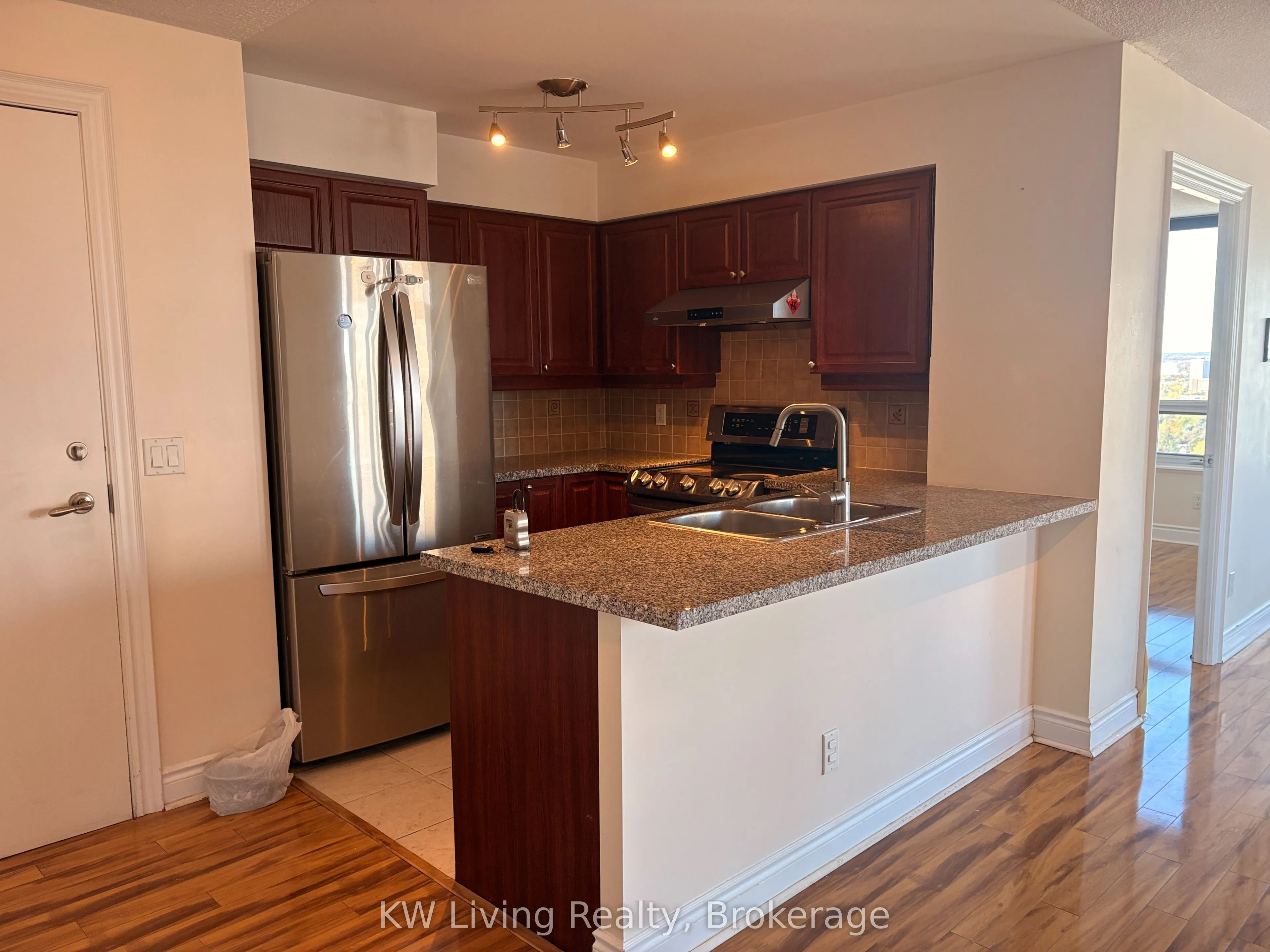15 Greenview Avenue, #2313