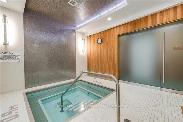 55 Front Street E, #609