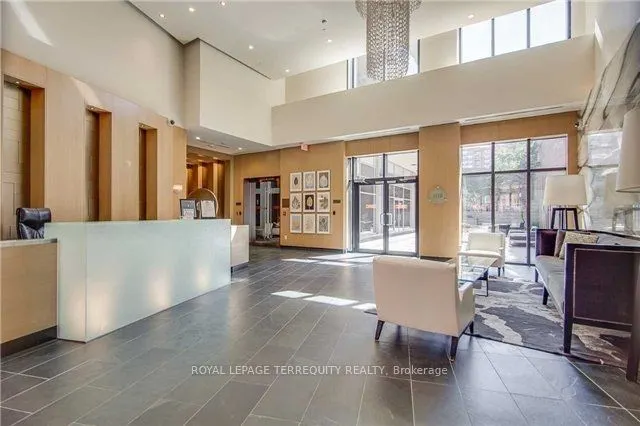 55 Front Street E, #609