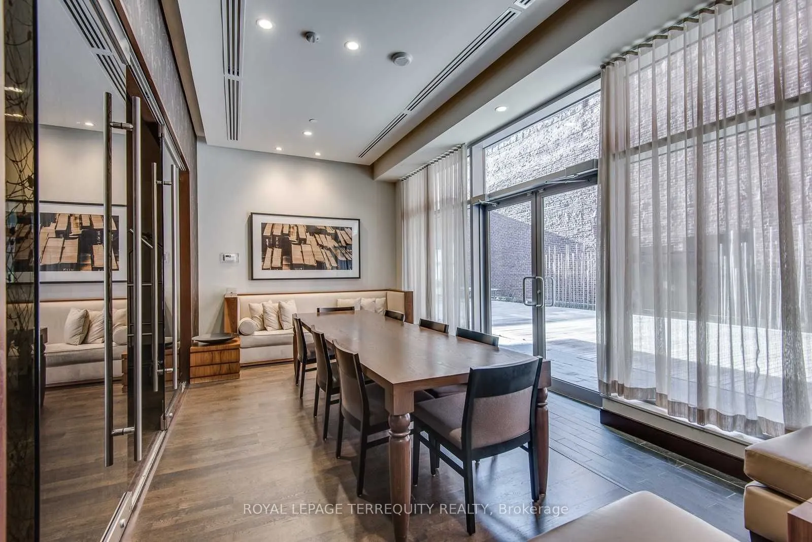 55 Front Street E, #609
