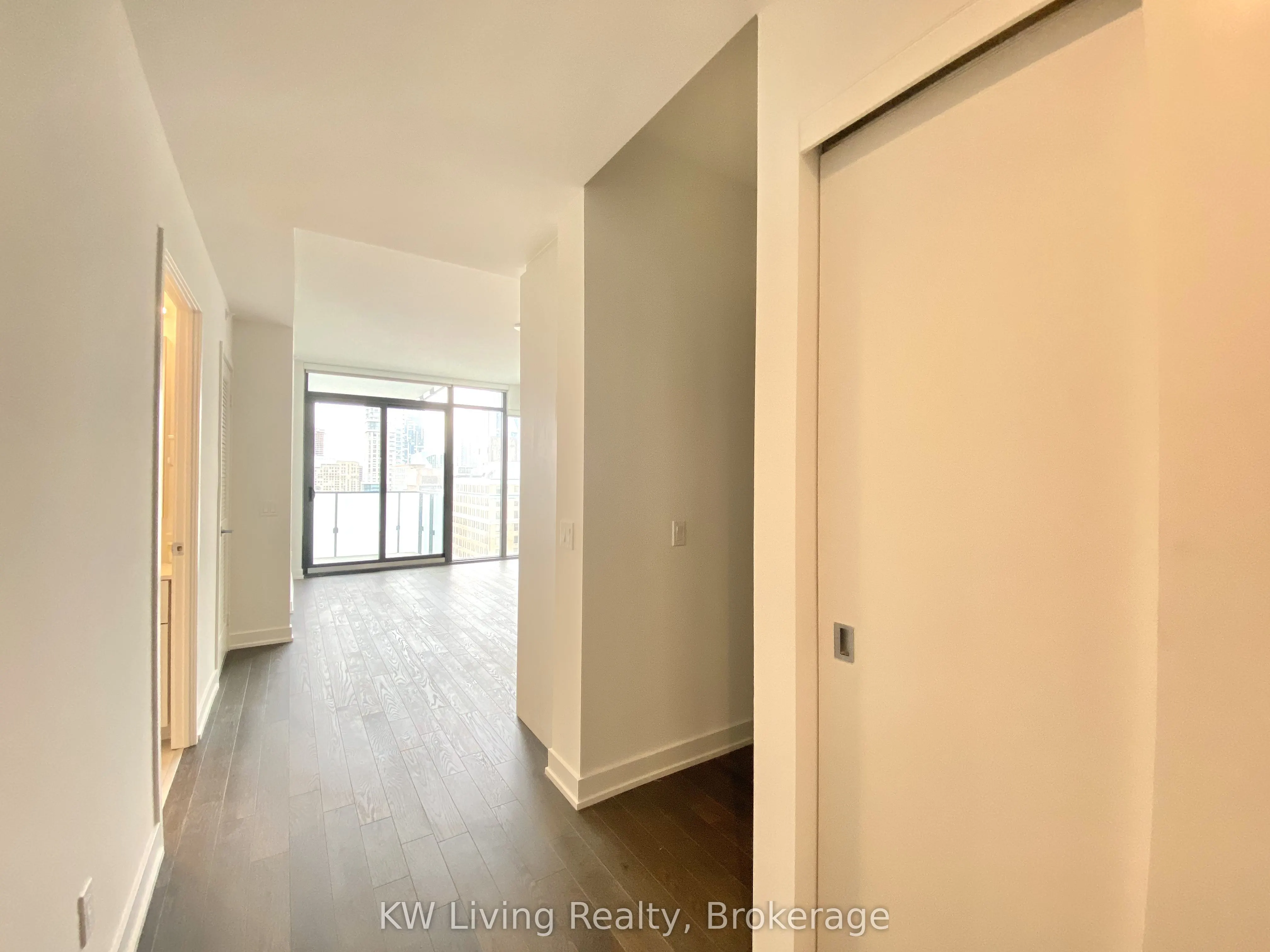 25 Richmond Street E, #2309