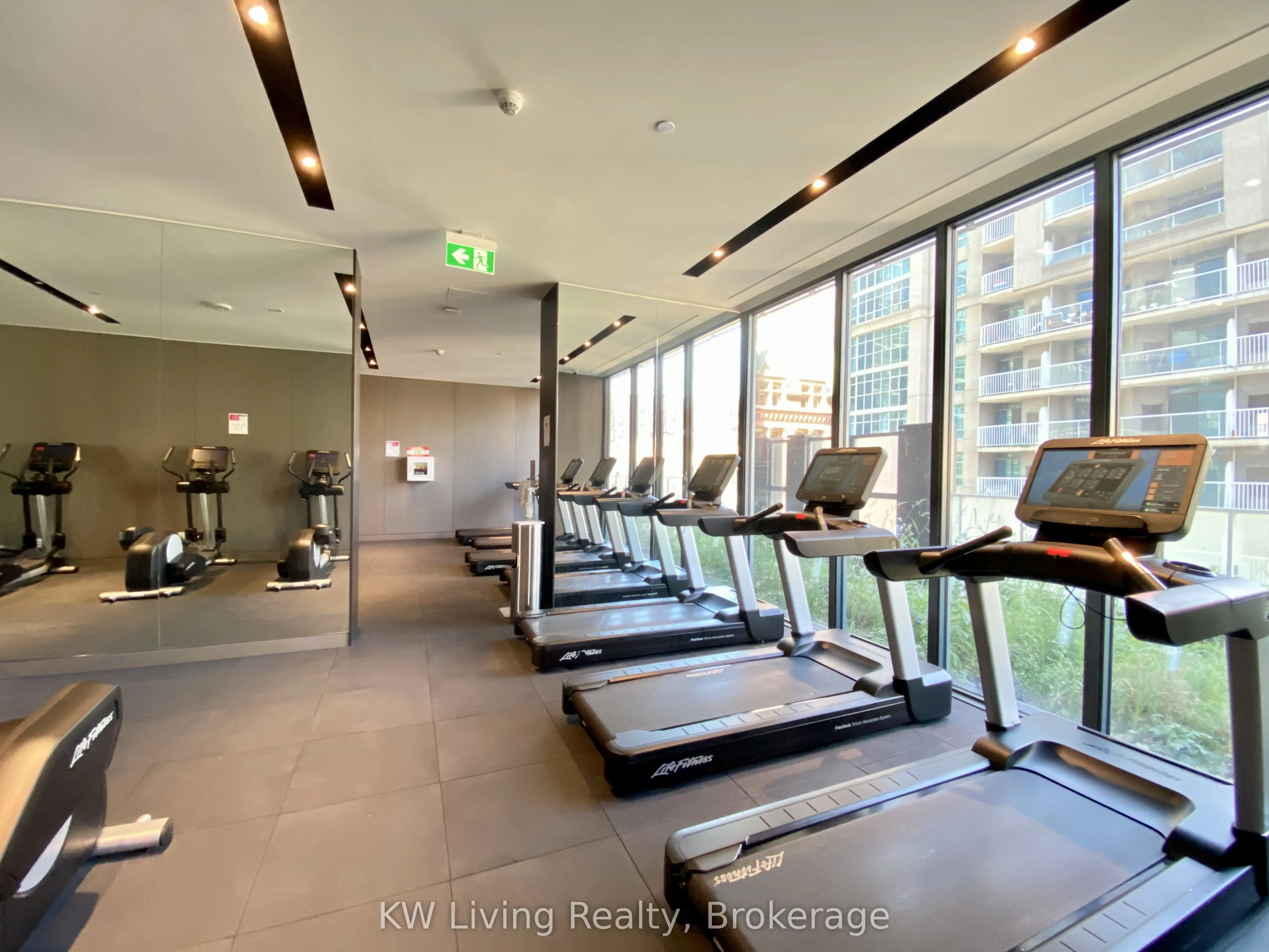 25 Richmond Street E, #2309