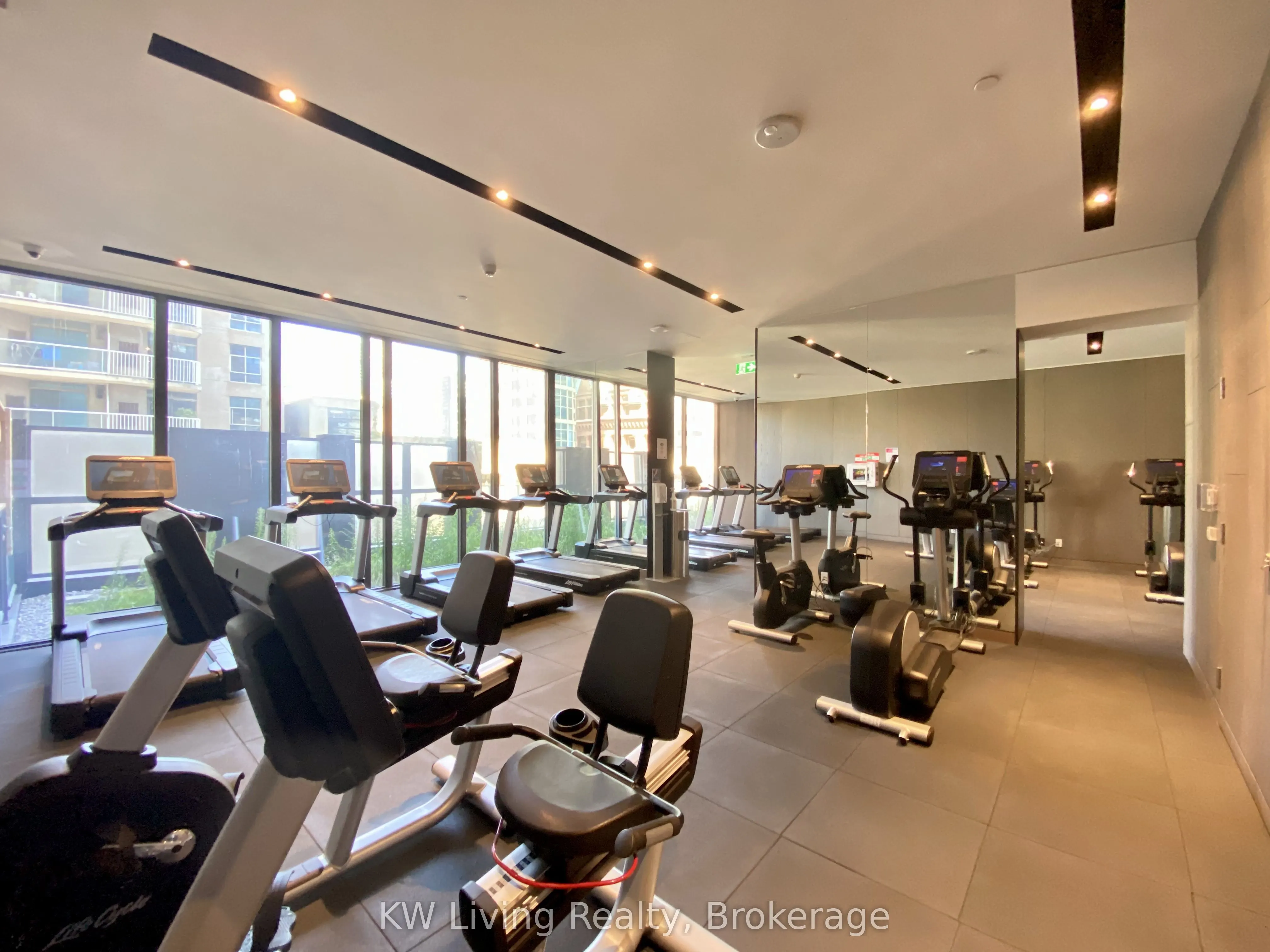 25 Richmond Street E, #2309