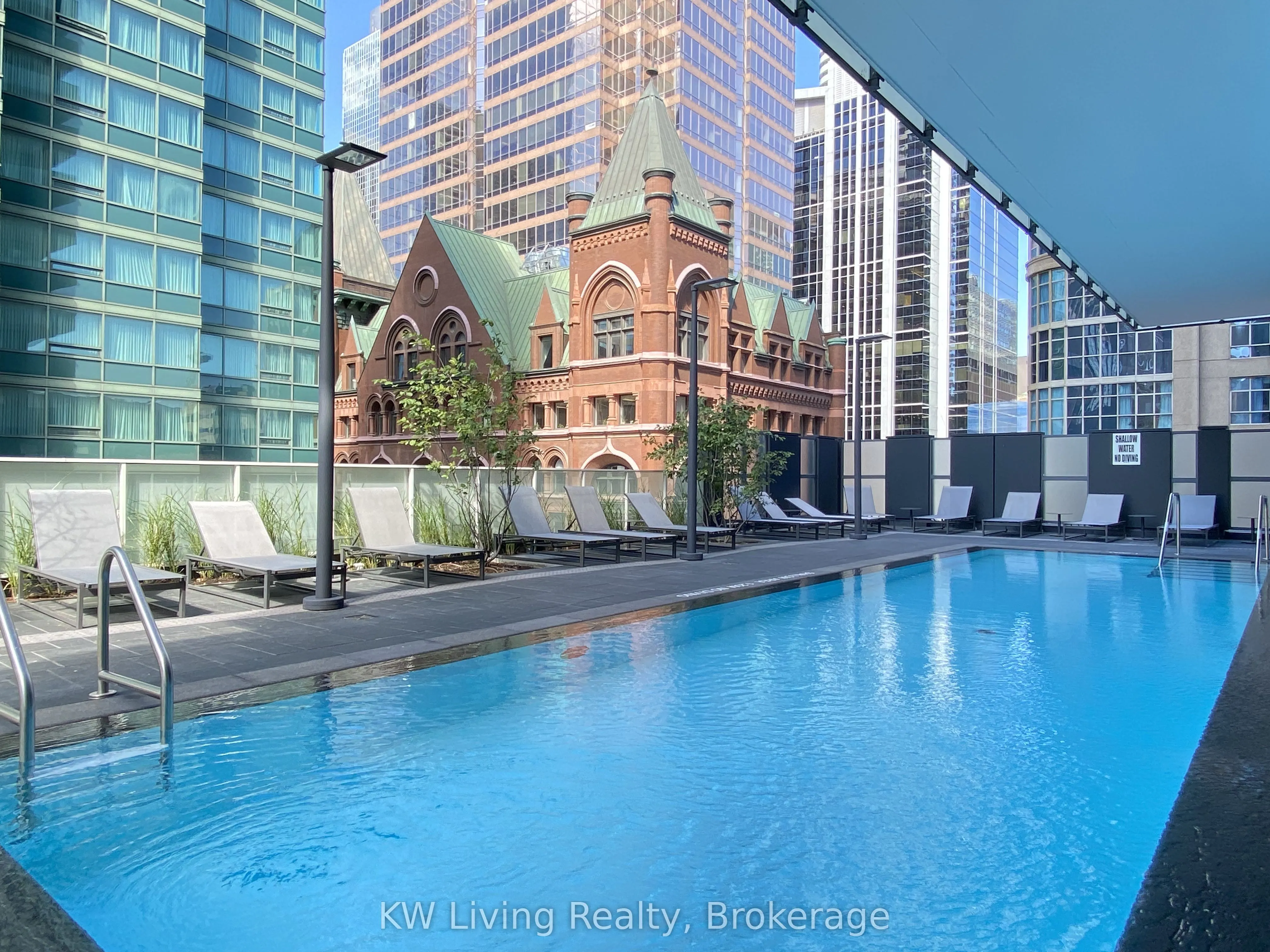 25 Richmond Street E, #2309