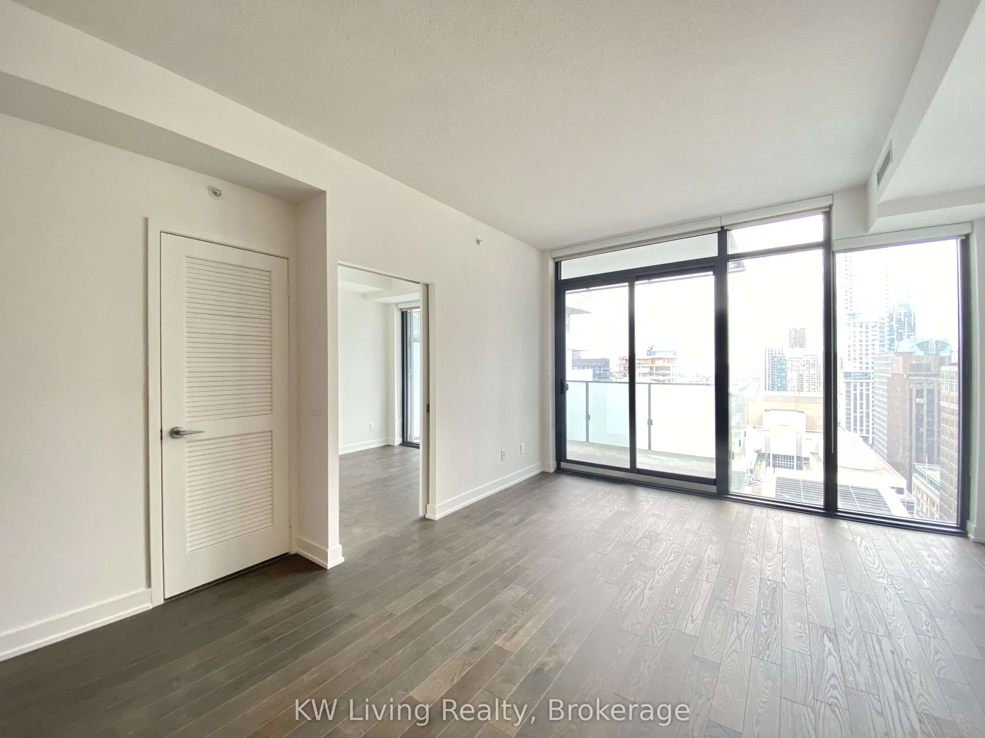 25 Richmond Street E, #2309