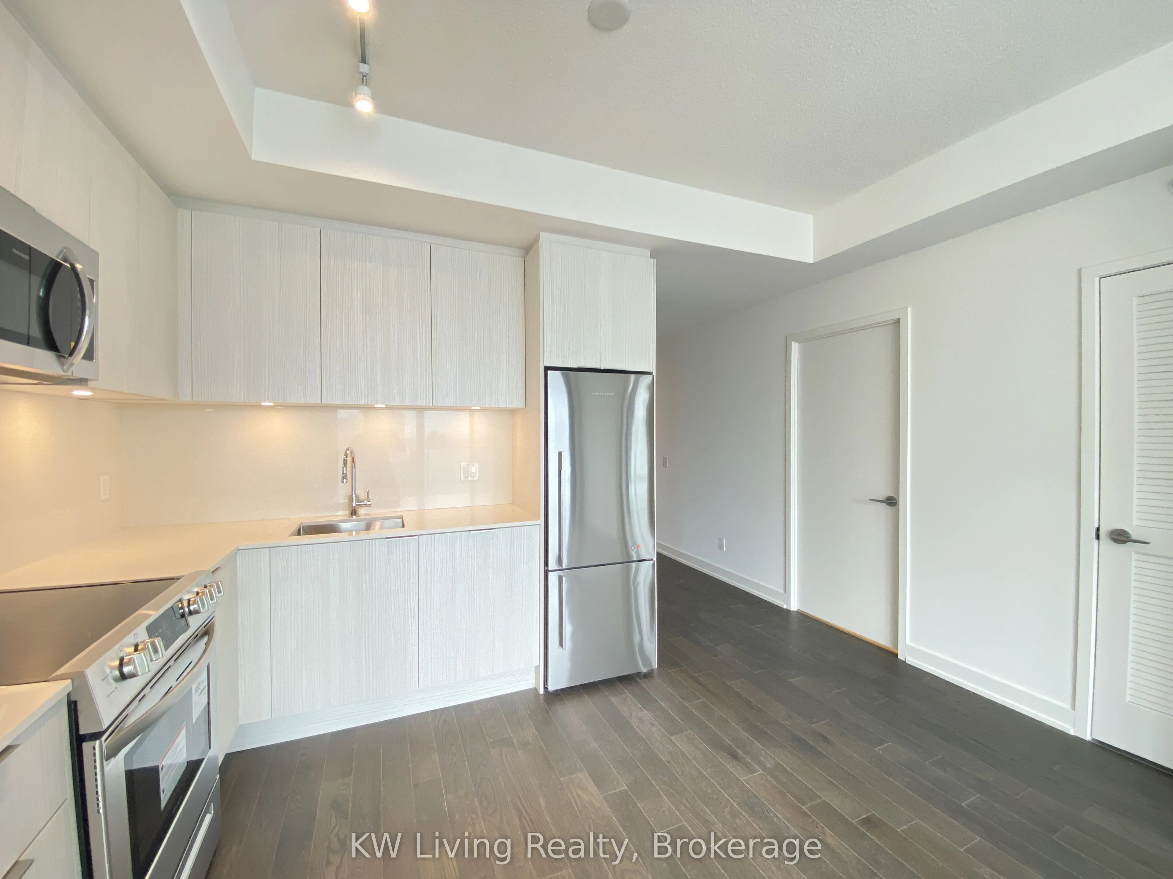25 Richmond Street E, #2309