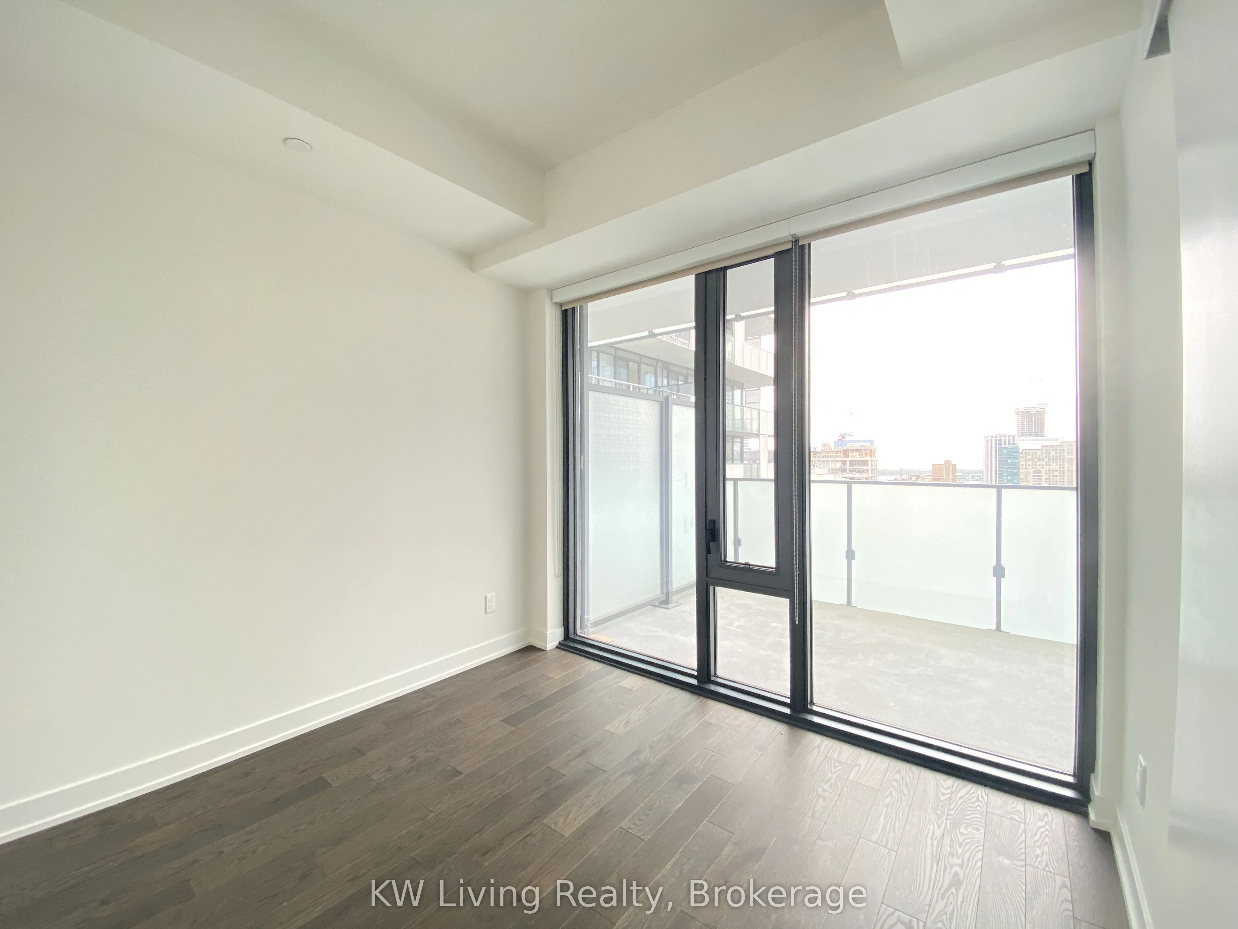 25 Richmond Street E, #2309