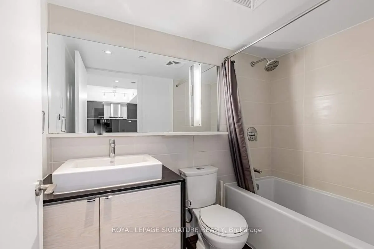 72 Esther Shiner Boulevard, #2110