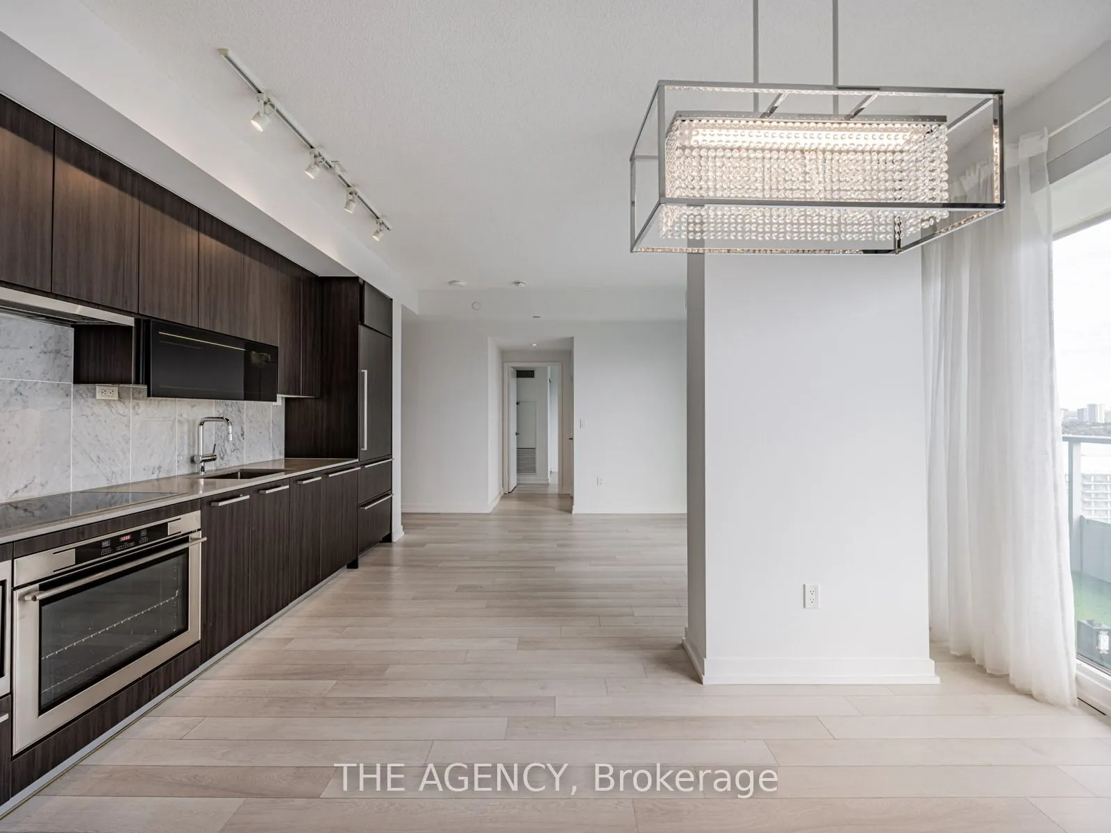 117 McMahon Drive, #3702