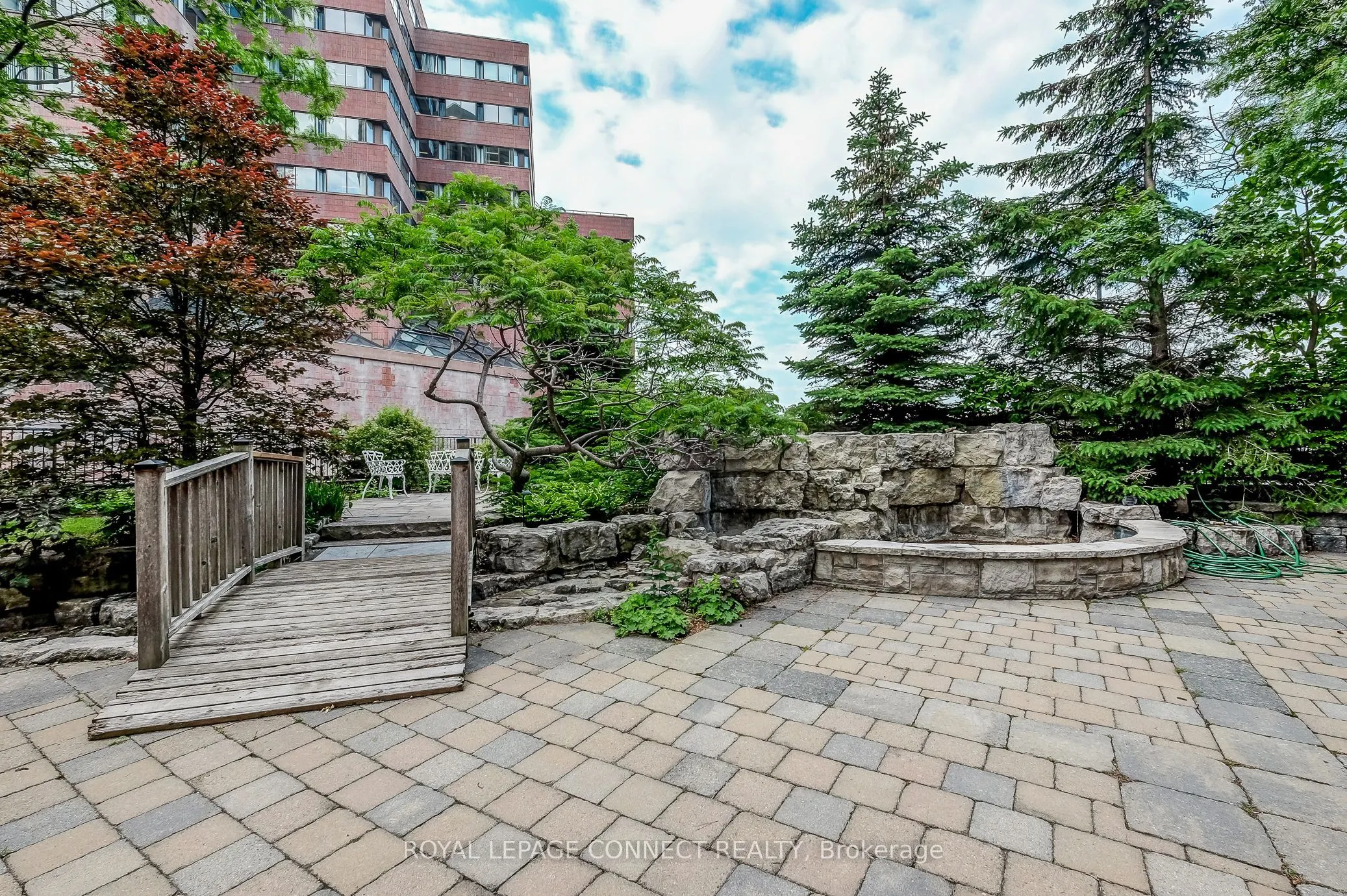 100 Upper Madison Avenue, #306