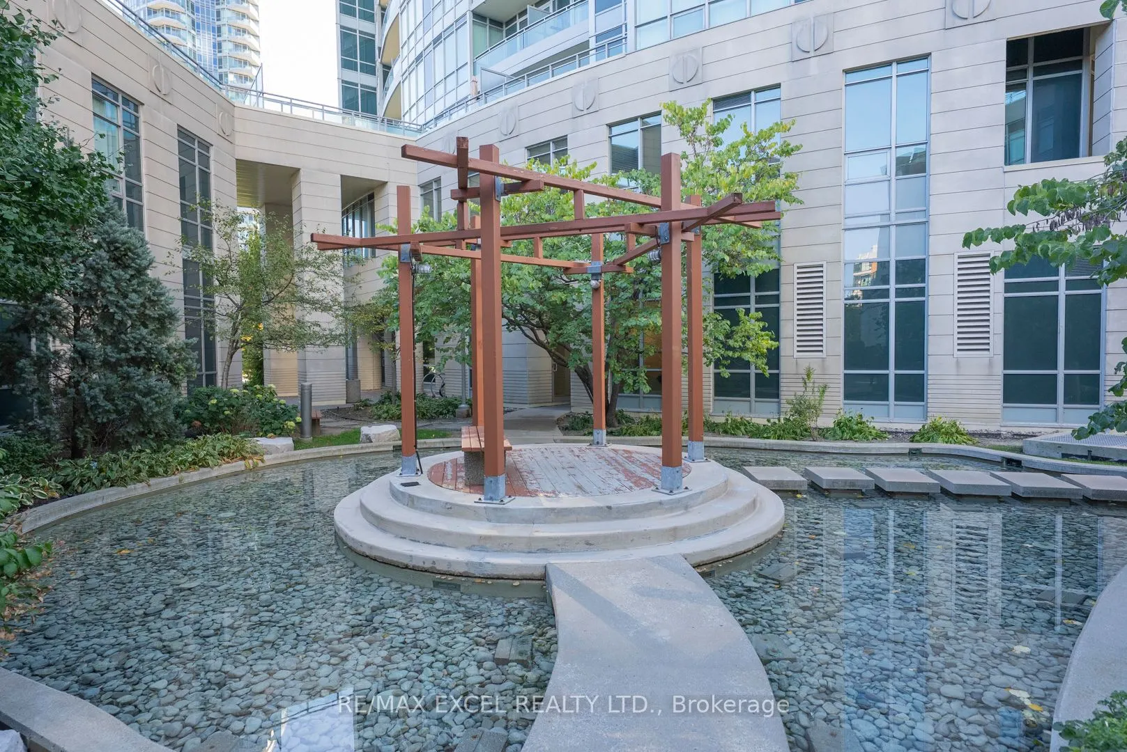 18 Holmes Avenue, #2602