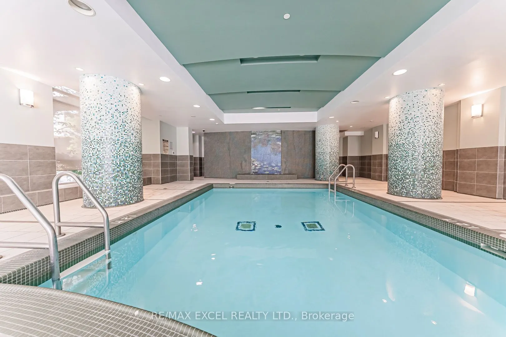 18 Holmes Avenue, #2602
