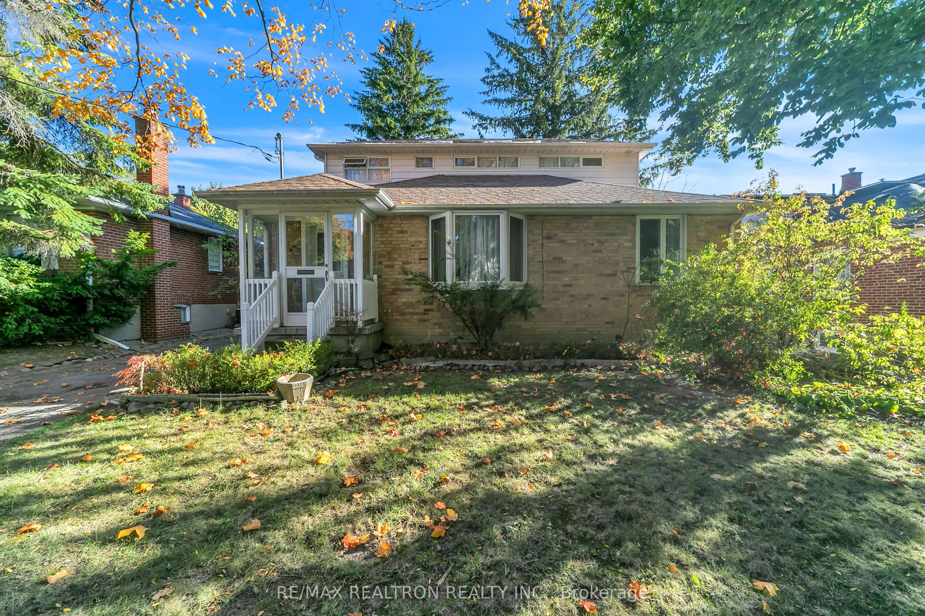 235 Churchill Avenue