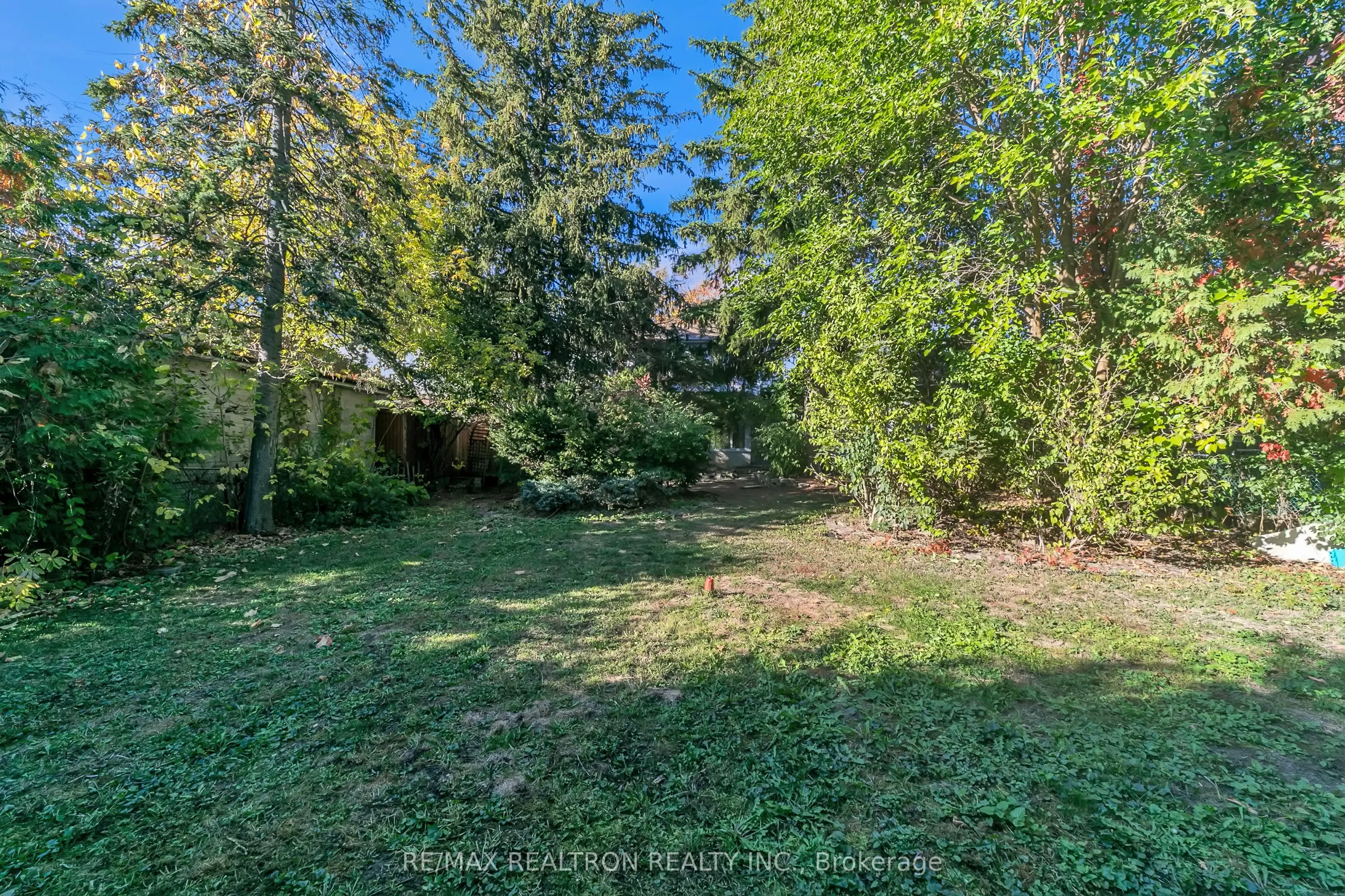235 Churchill Avenue