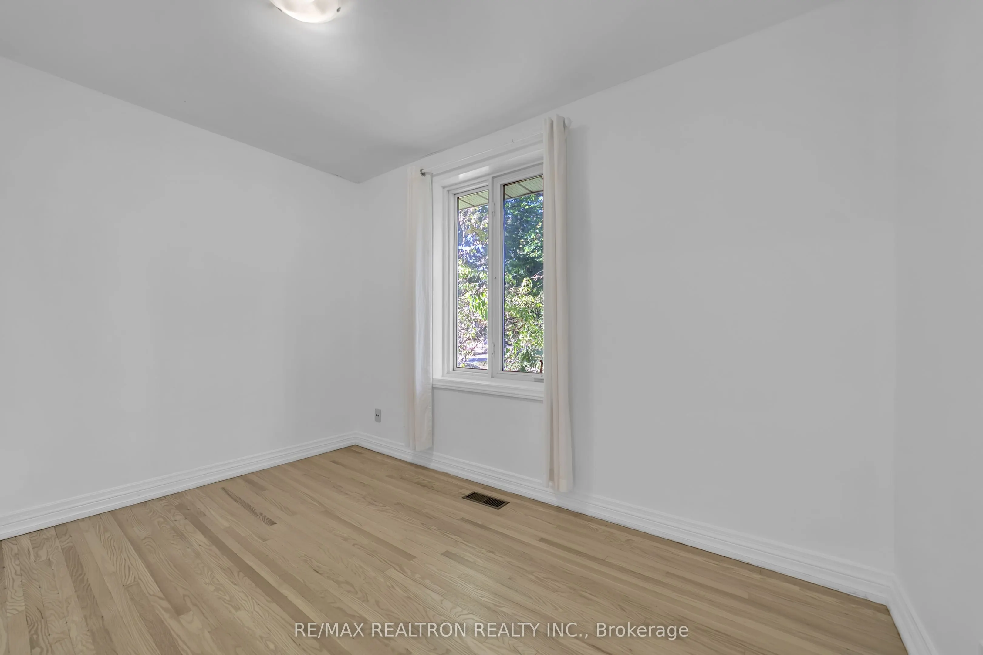 235 Churchill Avenue