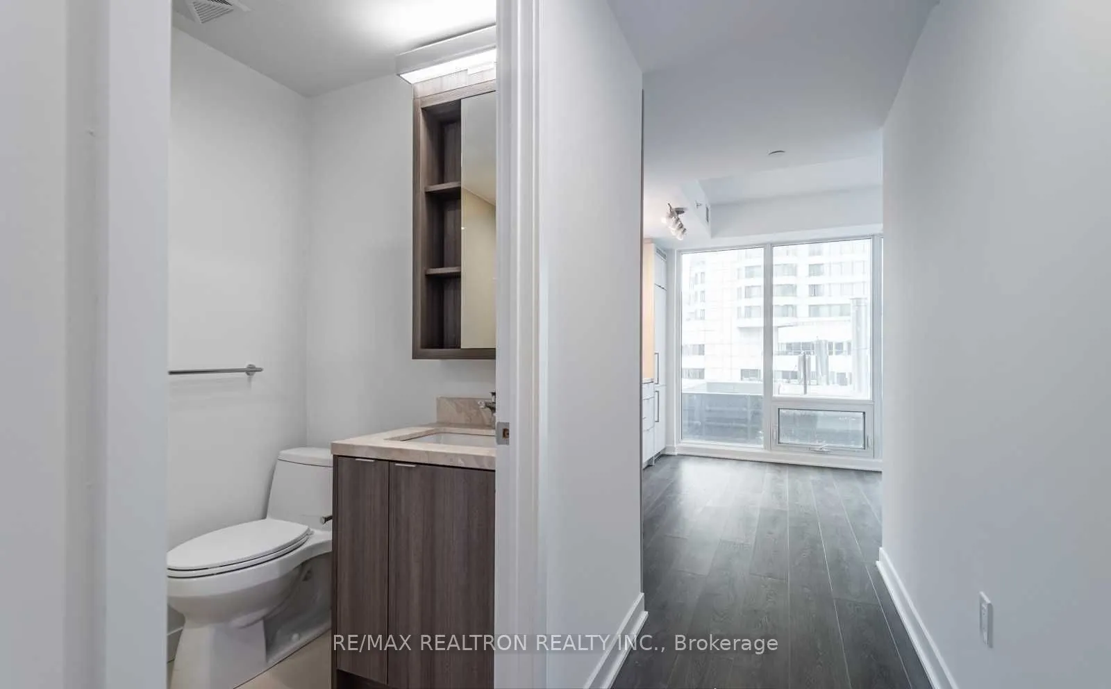 115 Blue Jays Way, #3011