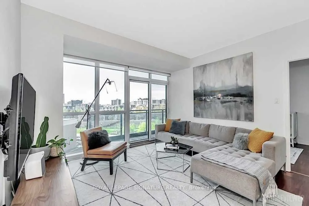 1169 Queen Street W, #504
