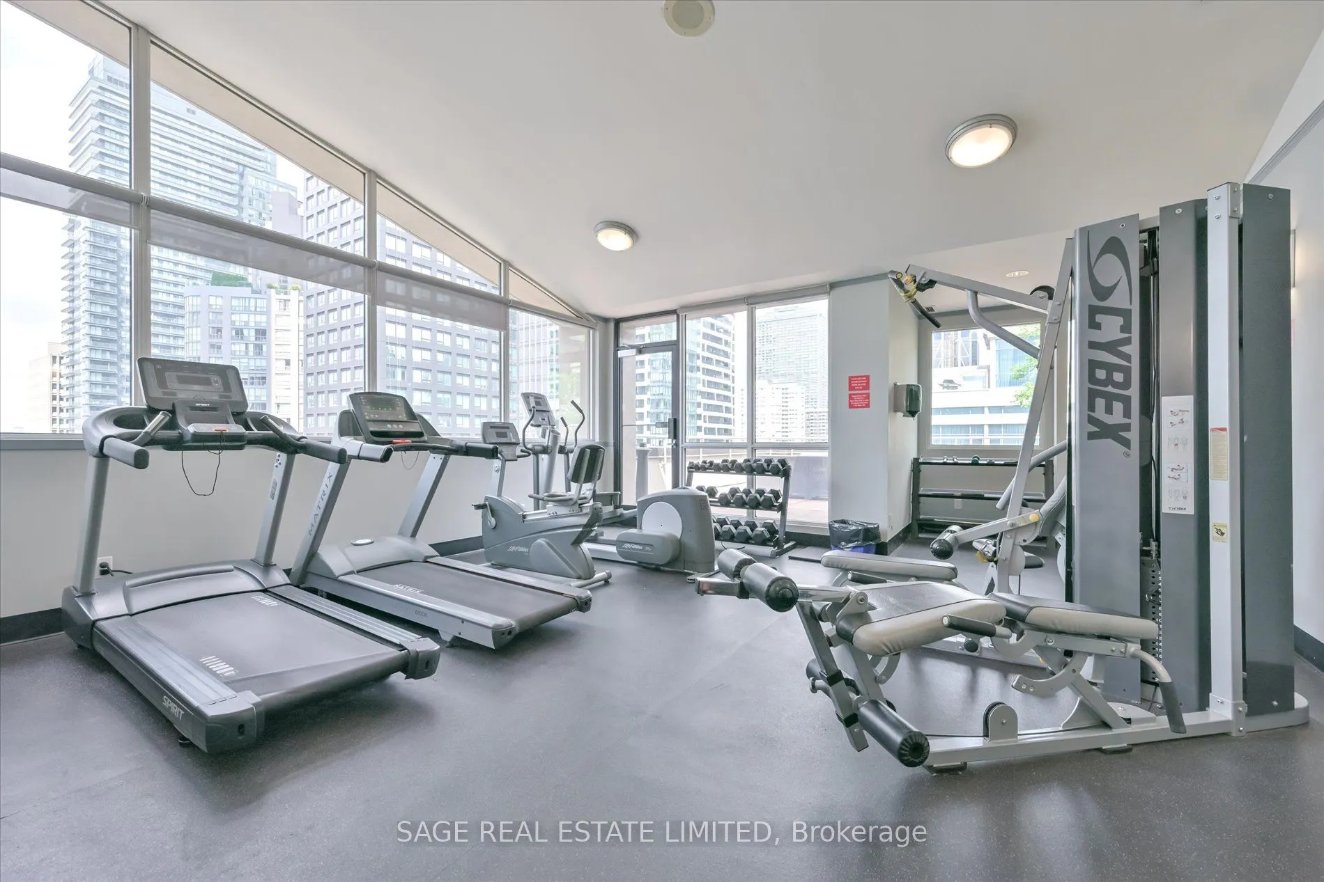 555 Yonge Street, #413