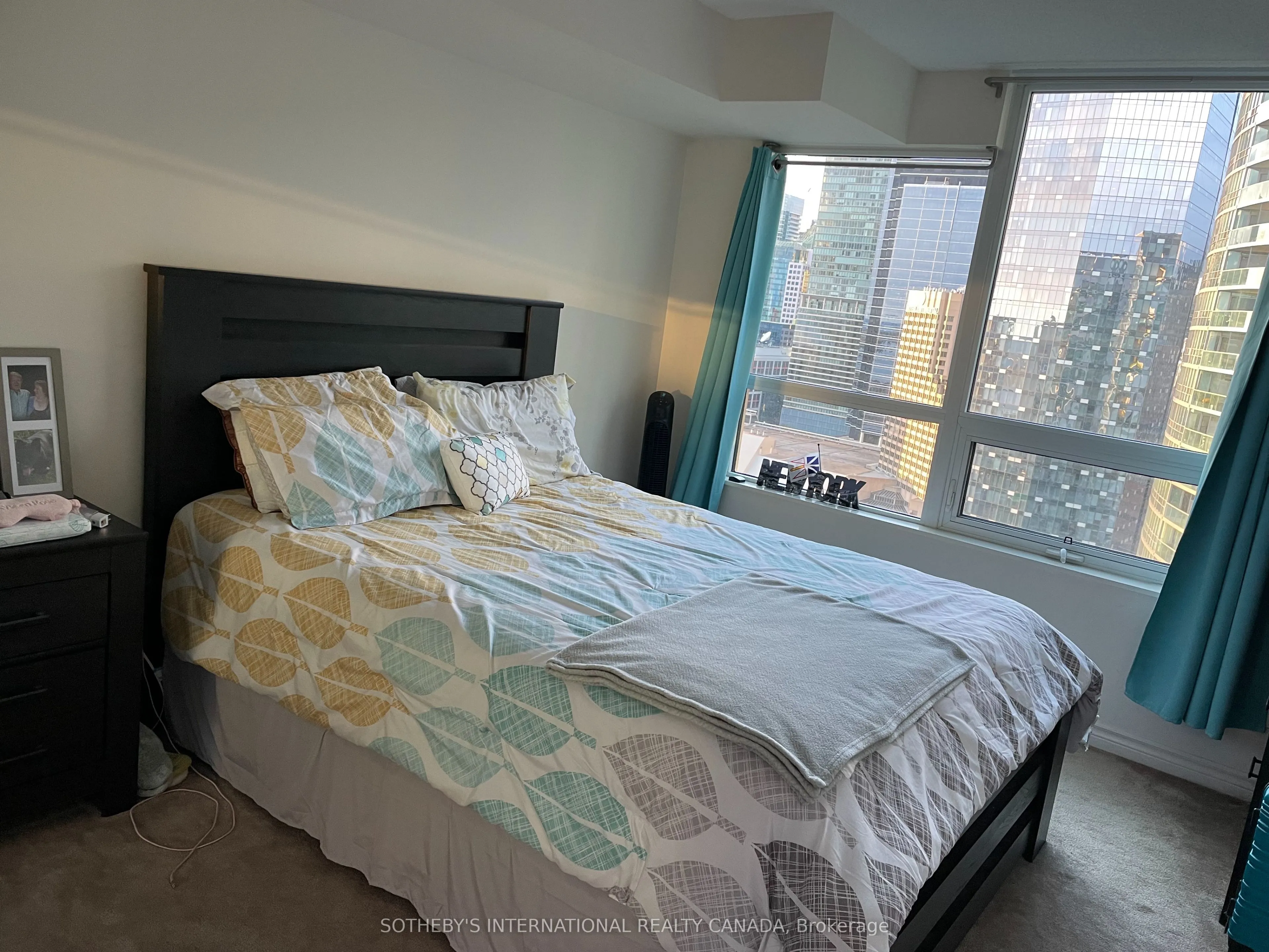 19 Grand Trunk Crescent, #3303