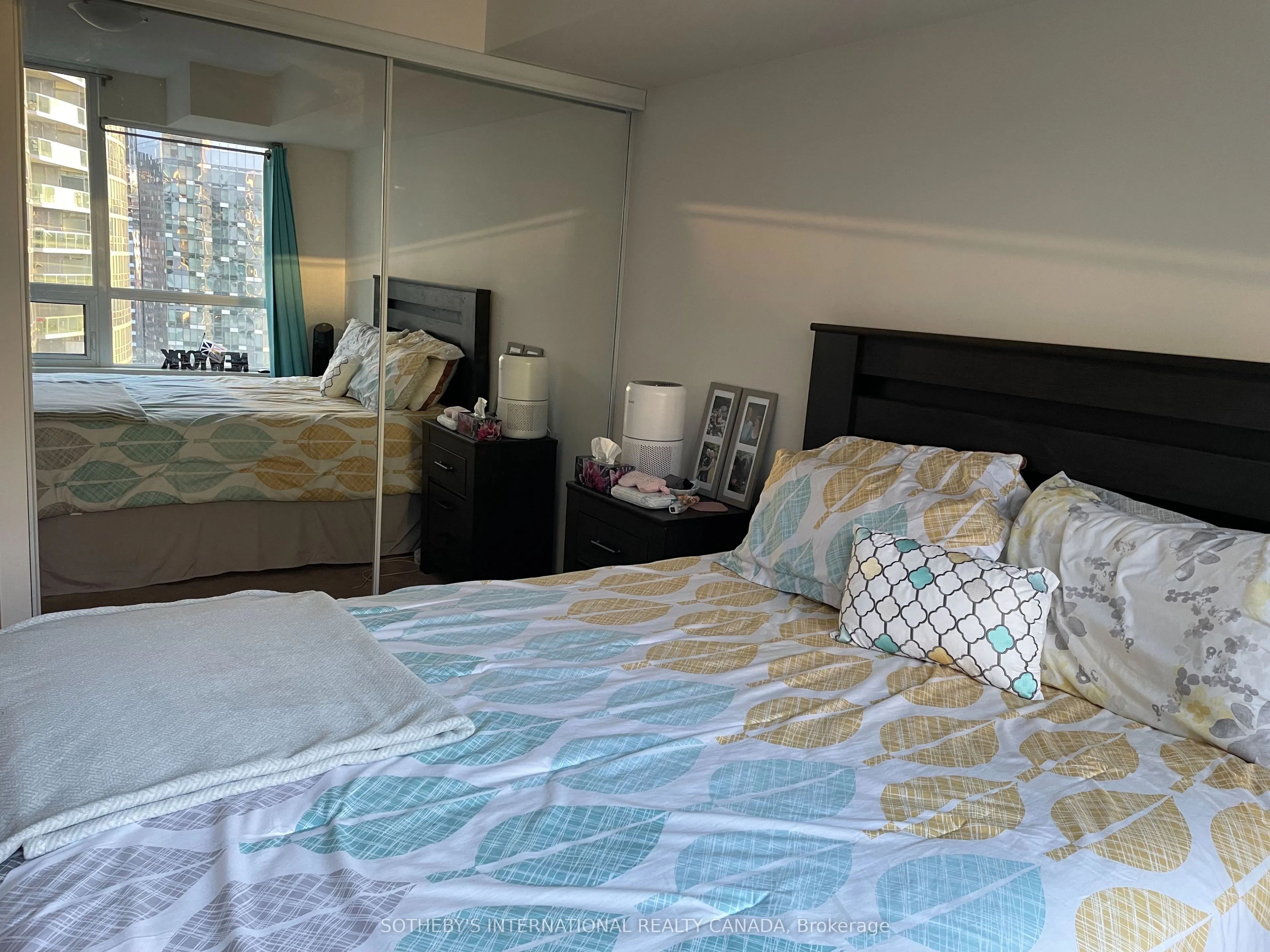 19 Grand Trunk Crescent, #3303