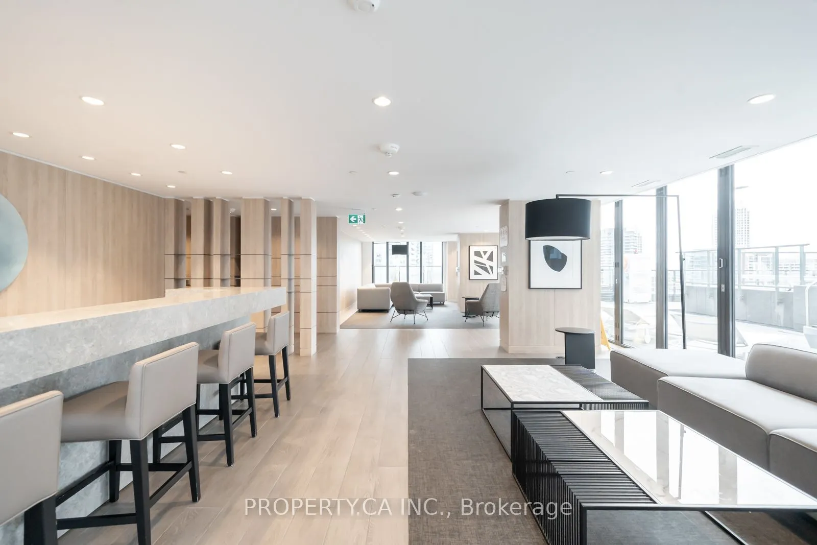 576 Front Street W, #621E
