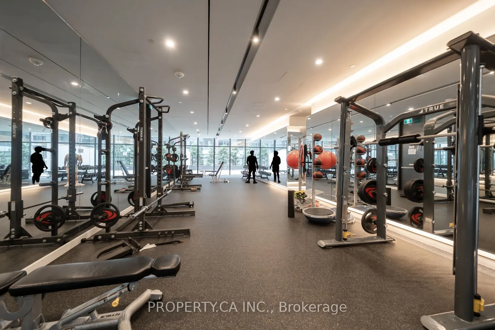 576 Front Street W, #621E