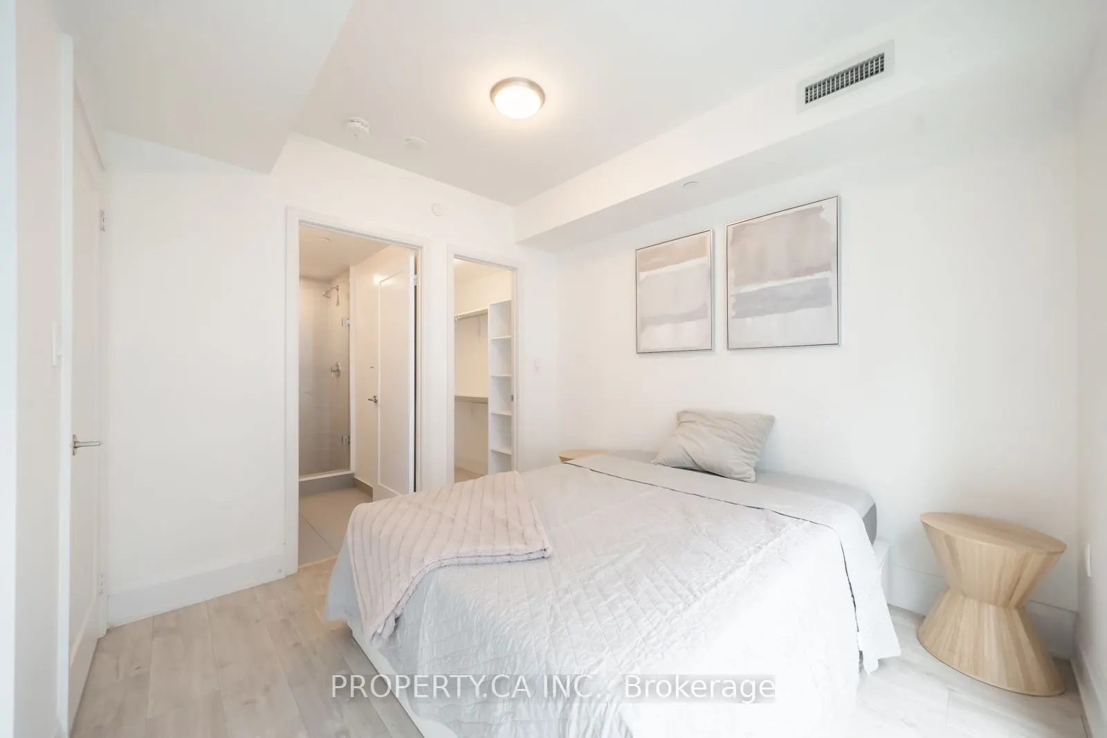 576 Front Street W, #621E