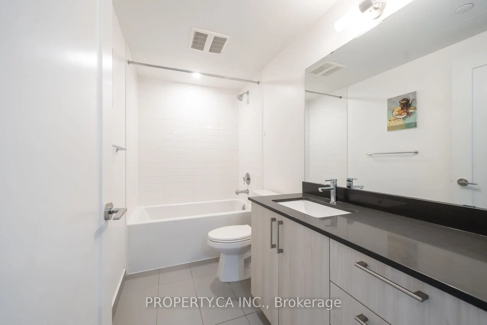 576 Front Street W, #621E