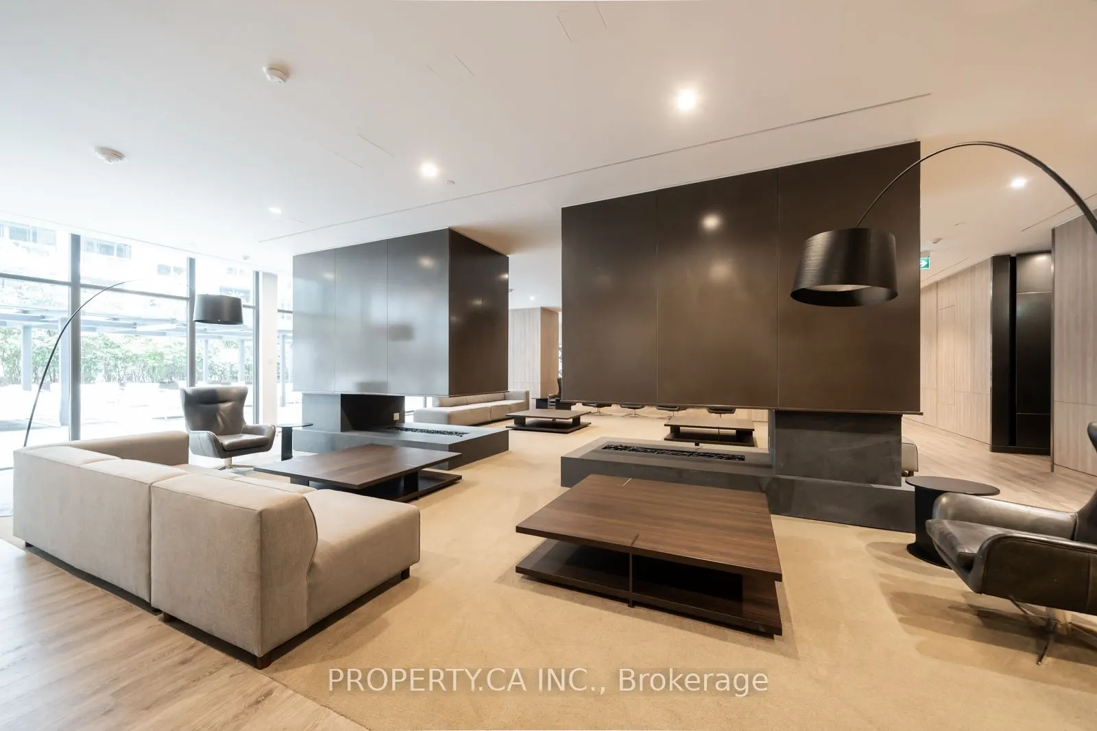 576 Front Street W, #621E