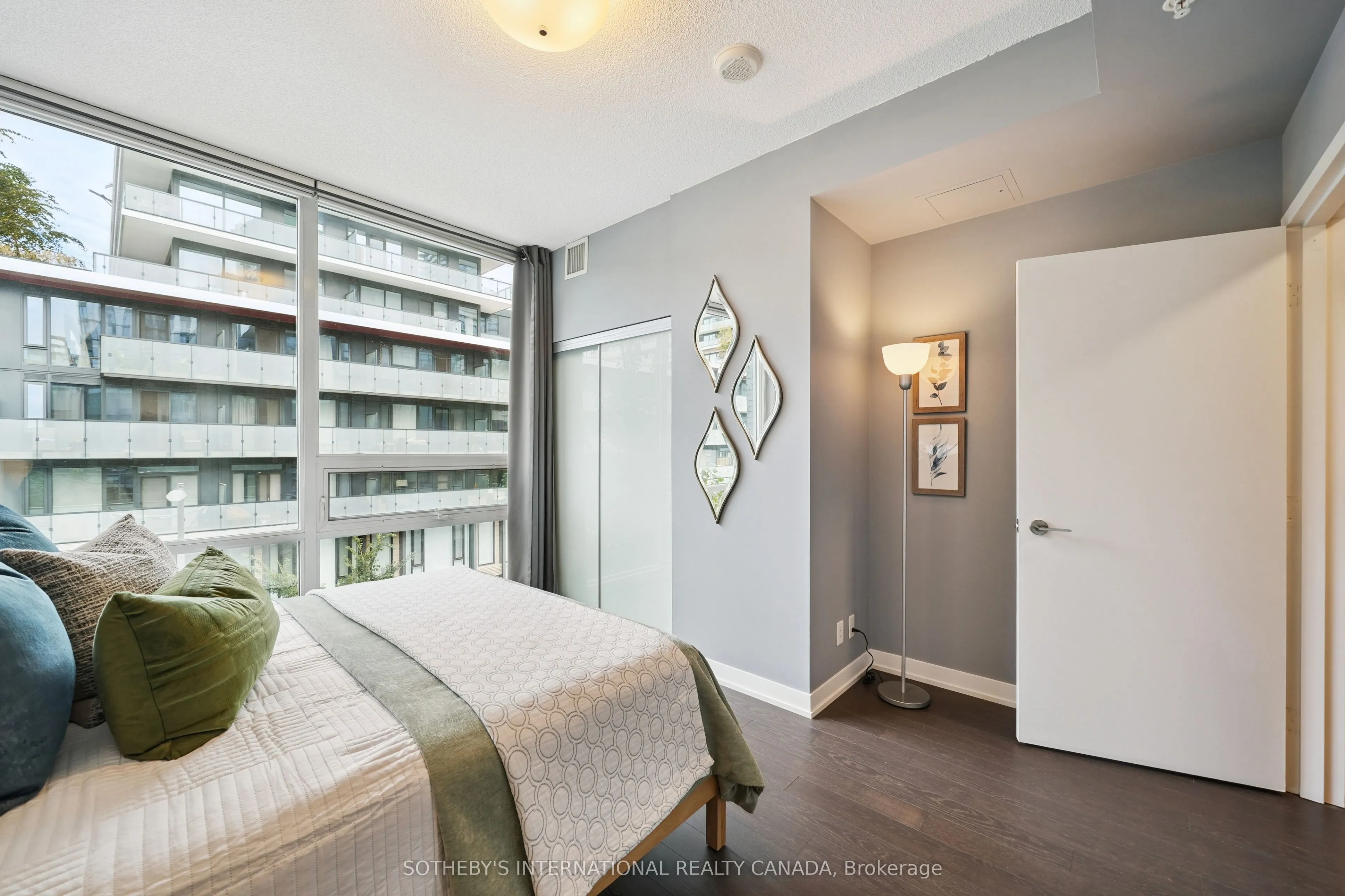 455 Front Street E, #S318