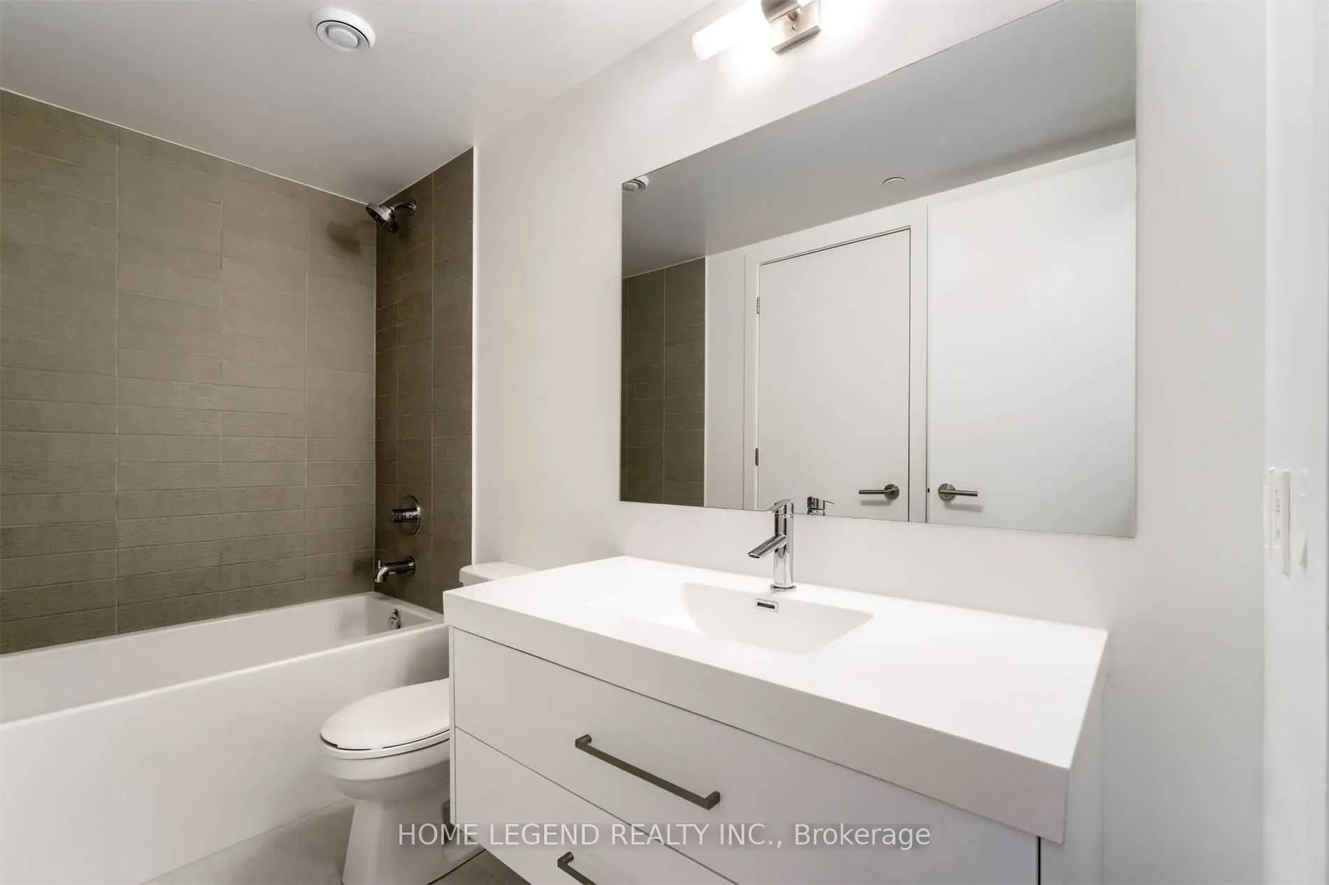 403 Church Street, #411