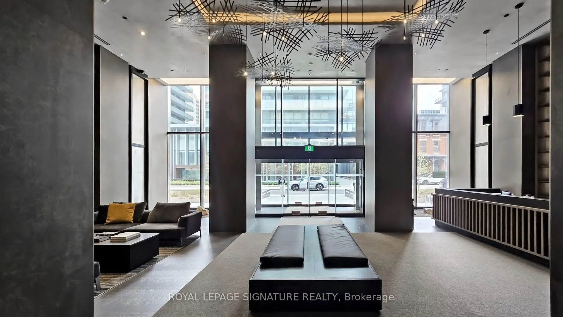 61 Charles Street E, #508