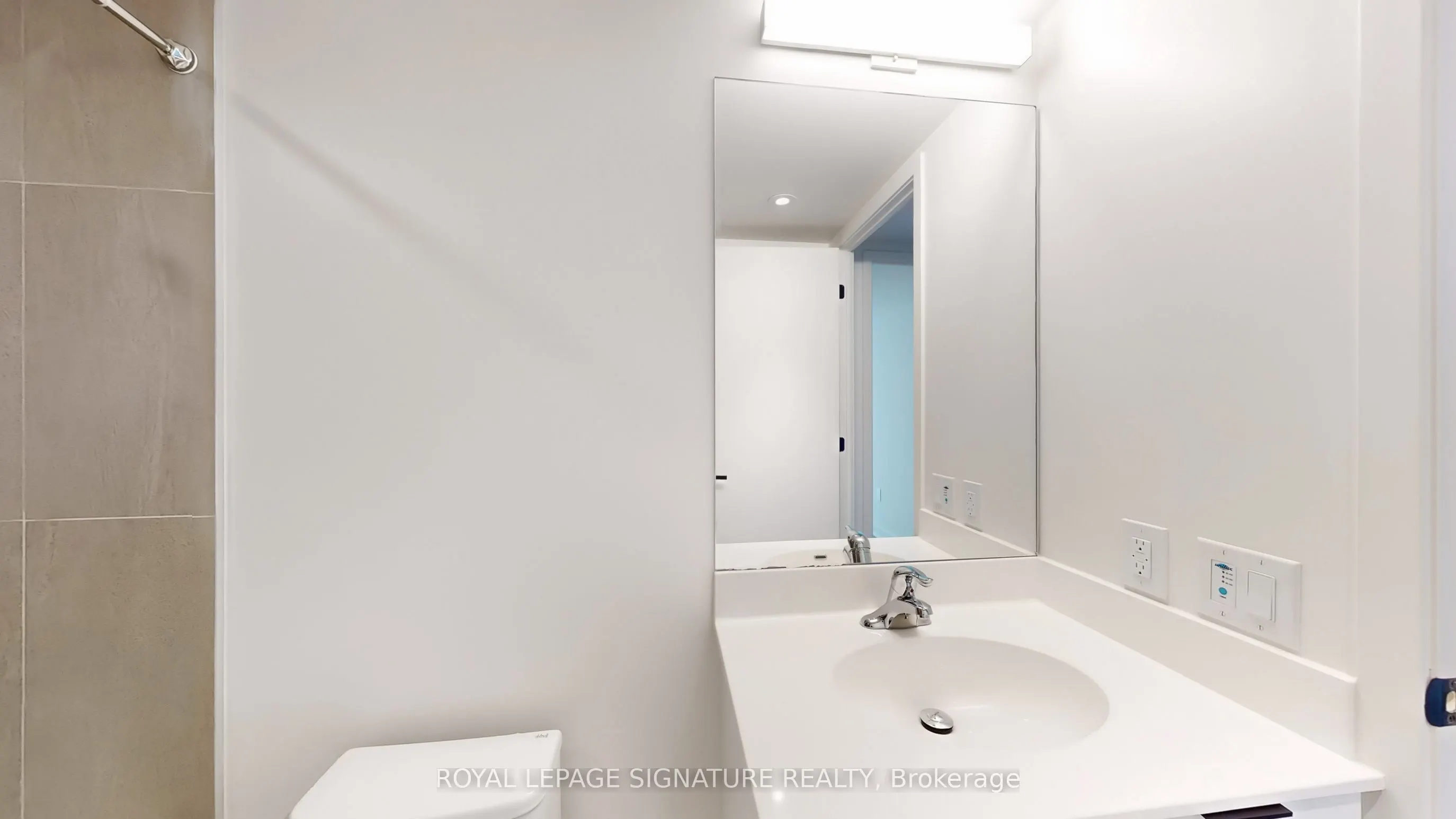 61 Charles Street E, #508