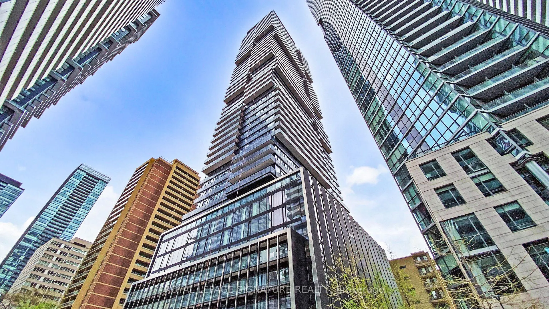 61 Charles Street E, #508