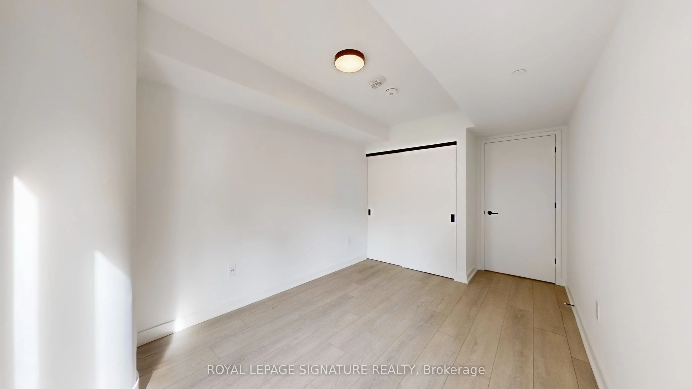 61 Charles Street E, #508
