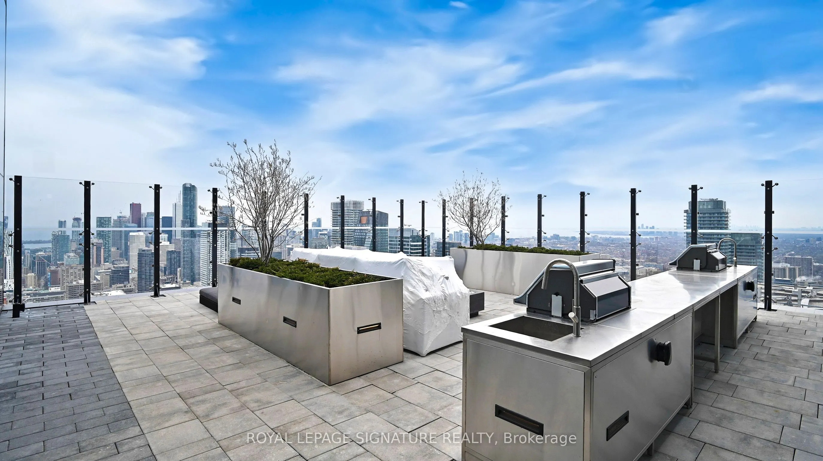 61 Charles Street E, #508