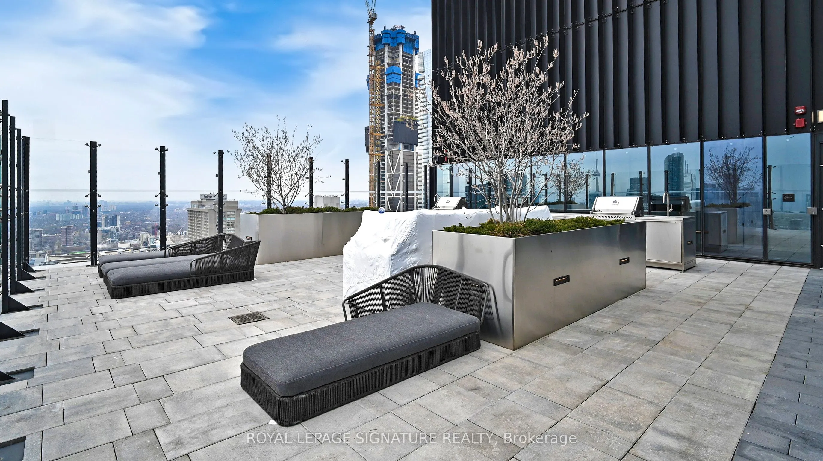 61 Charles Street E, #508