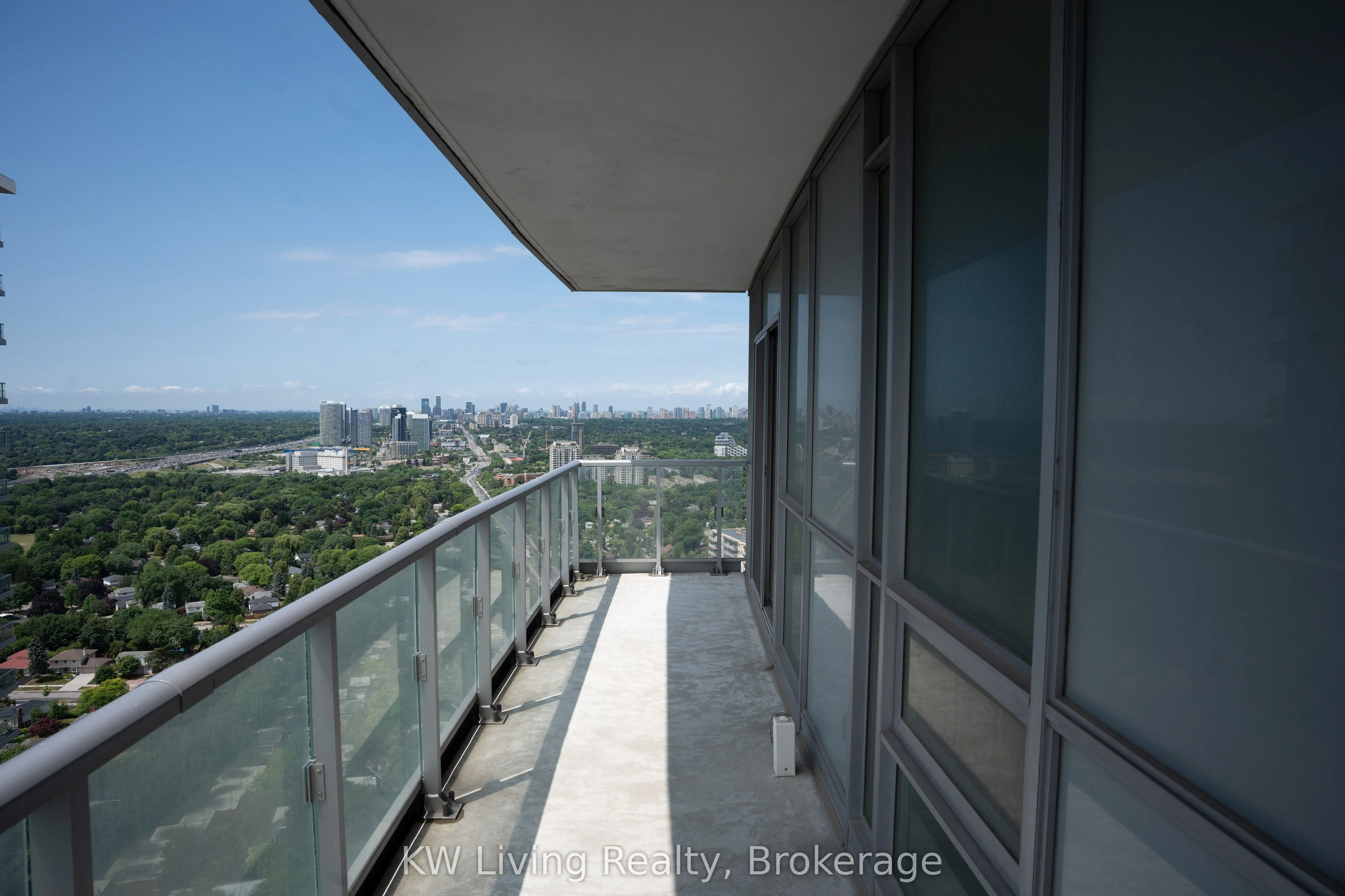 70 Forest Manor Road, #2506