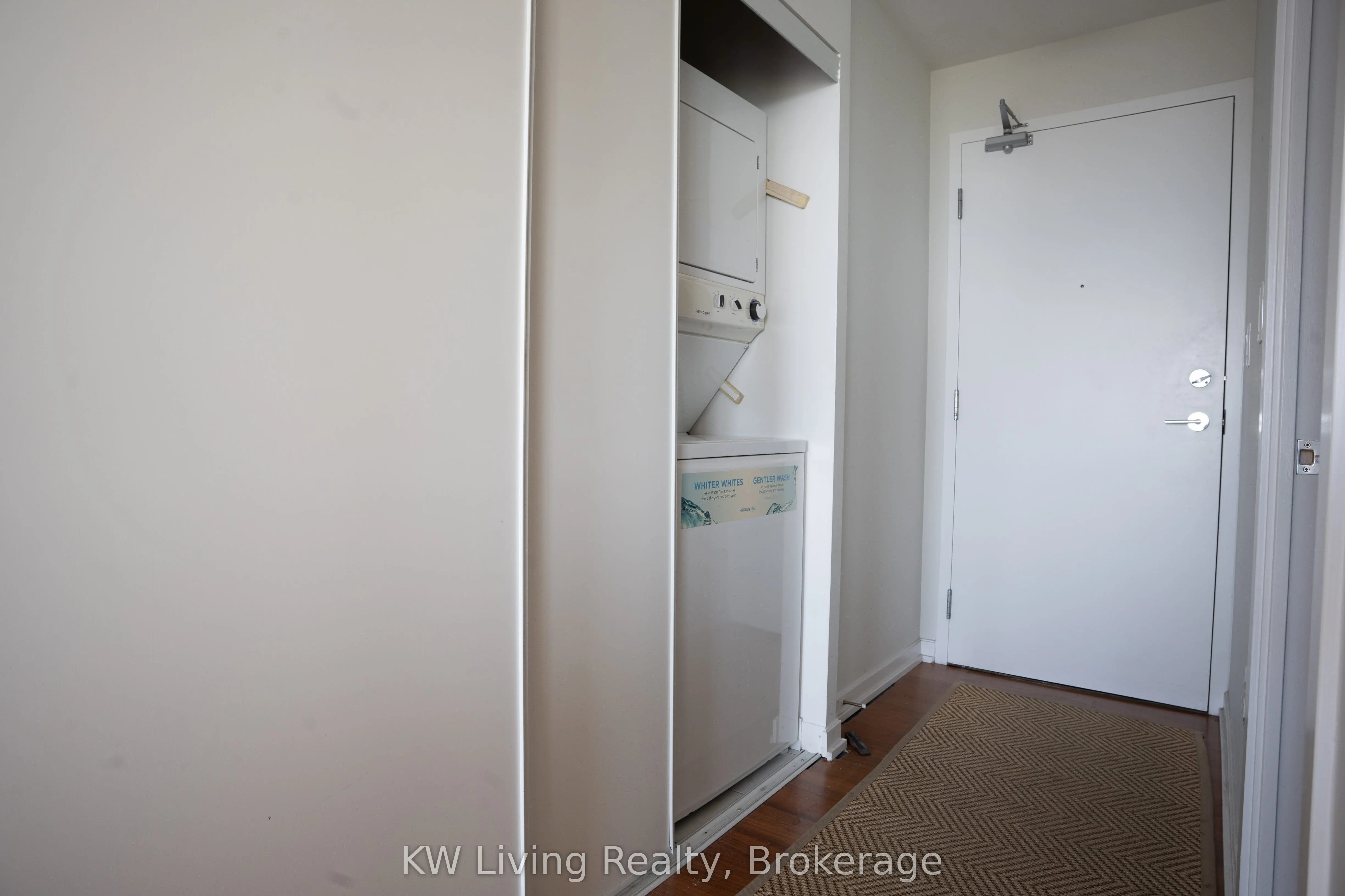 70 Forest Manor Road, #2506