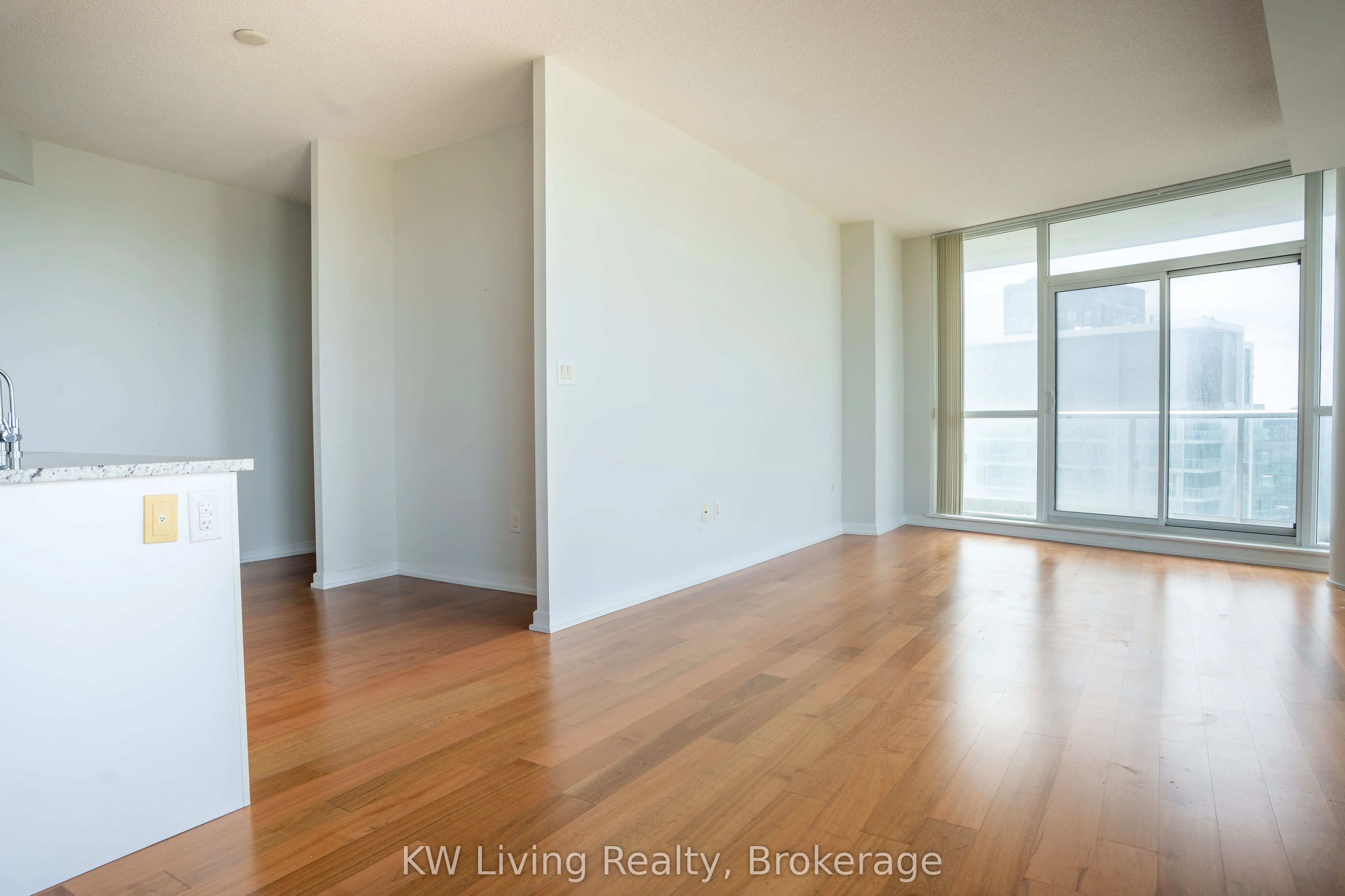 70 Forest Manor Road, #2506