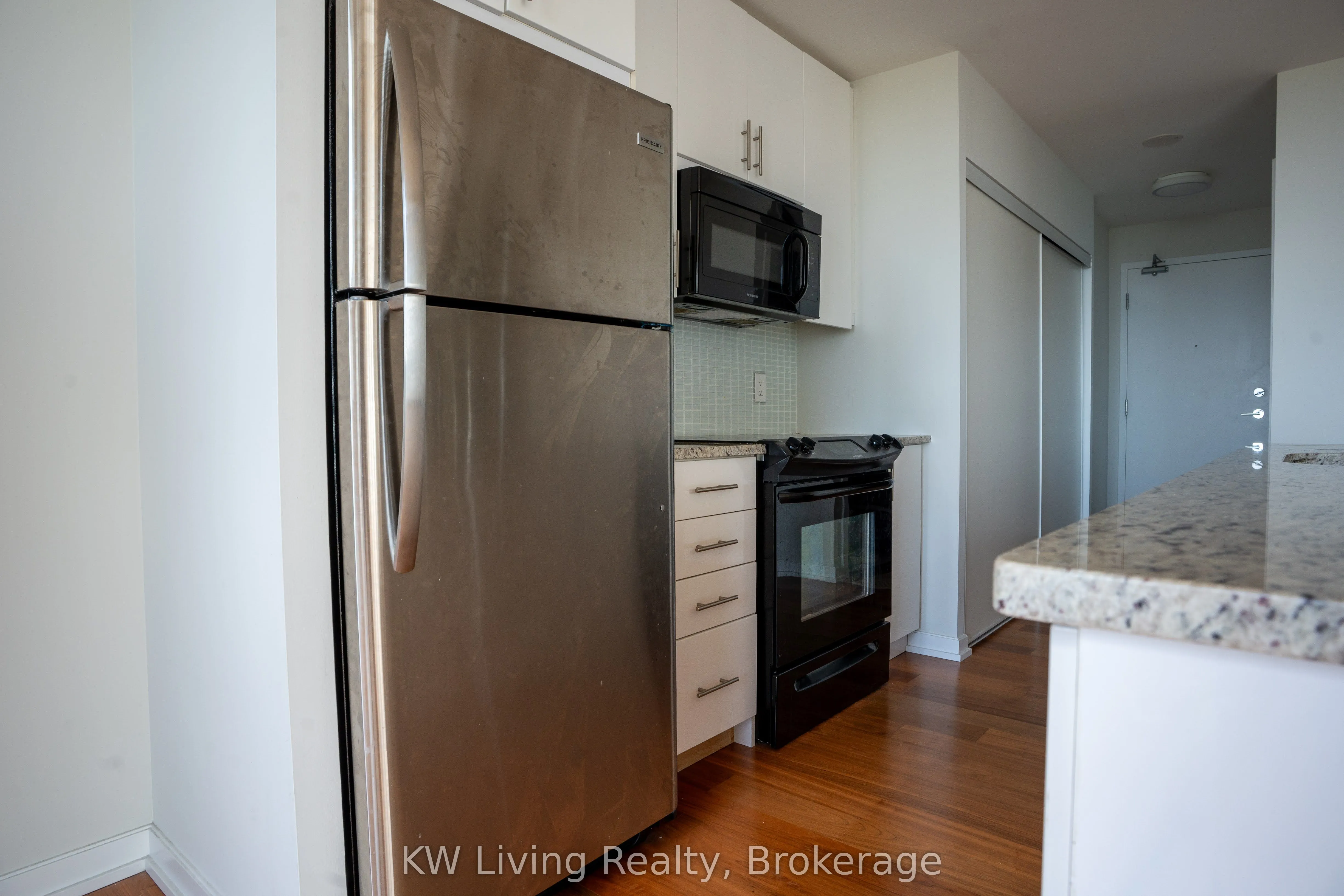70 Forest Manor Road, #2506