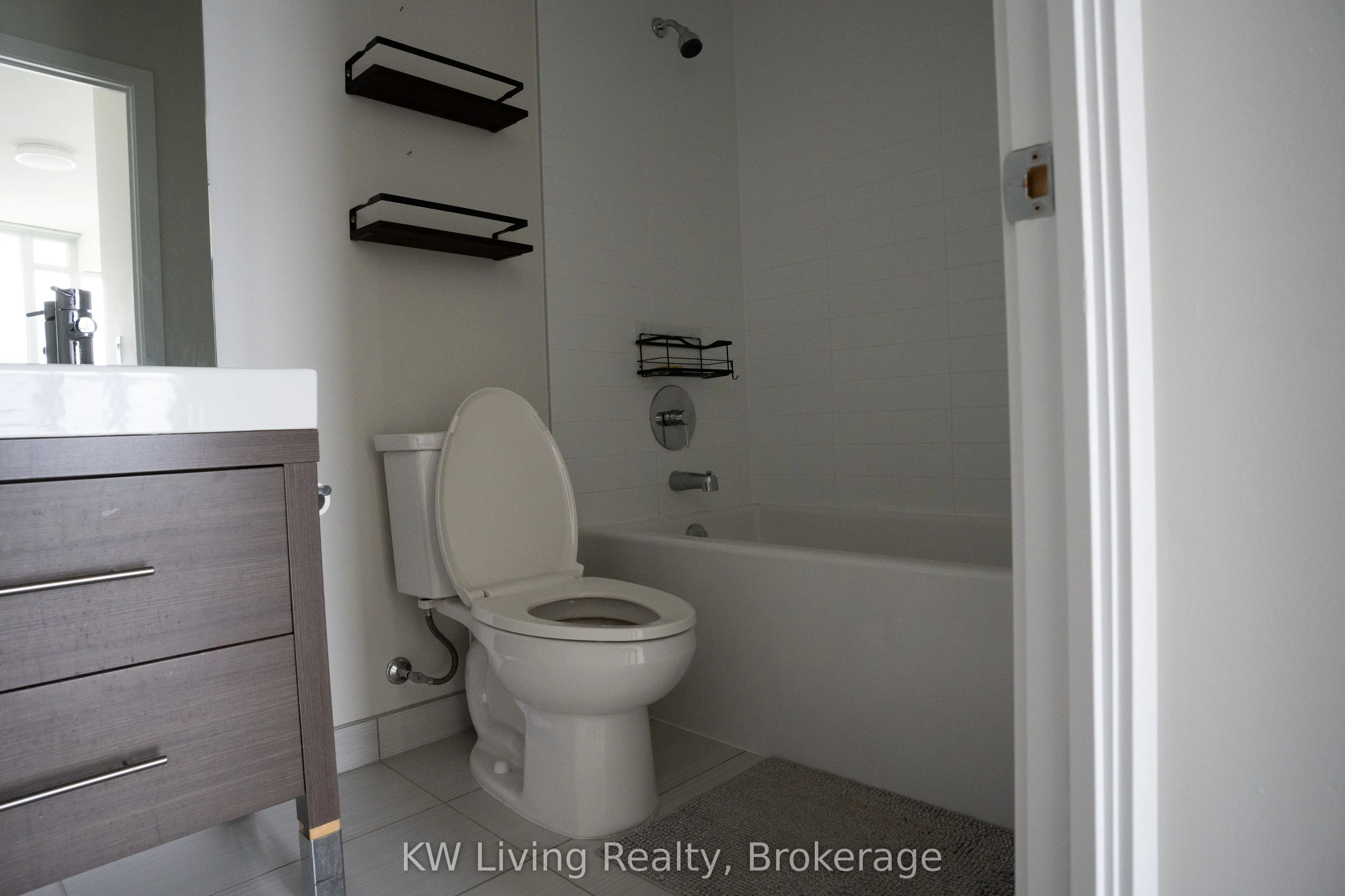 70 Forest Manor Road, #2506
