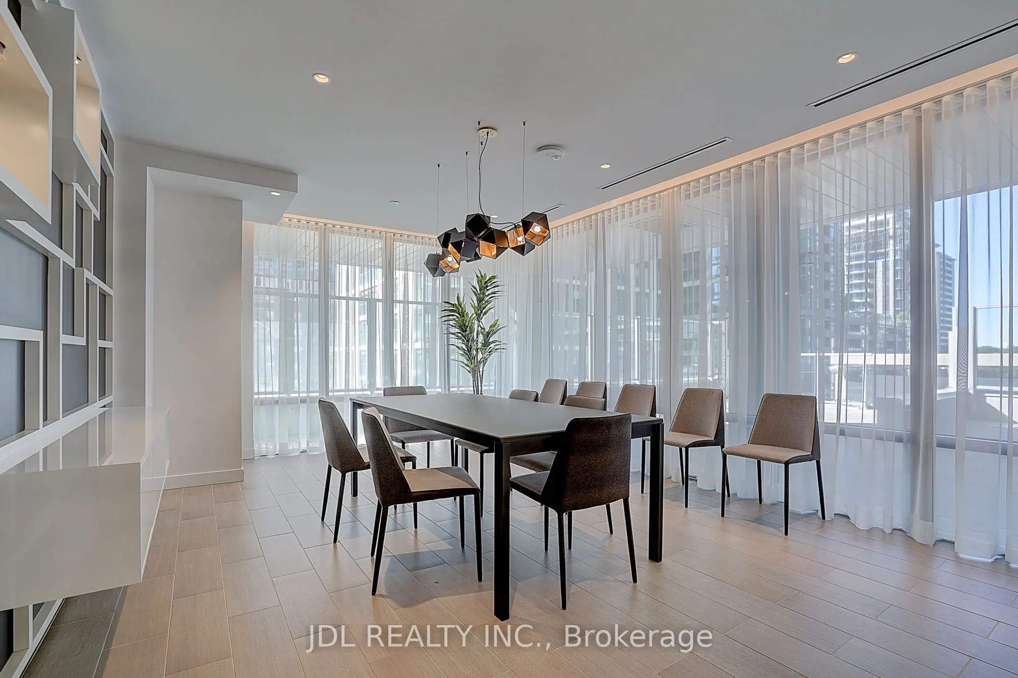 195 Redpath Avenue, #3109
