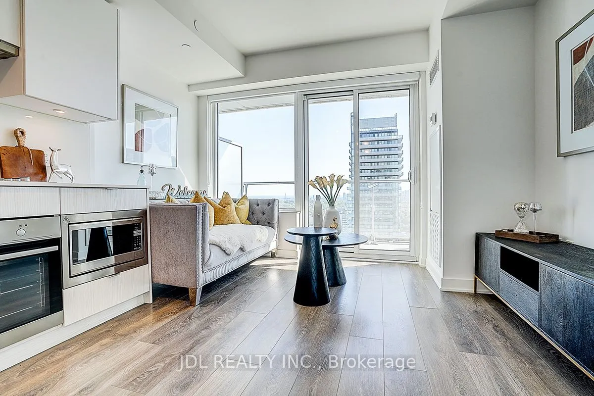 195 Redpath Avenue, #3109